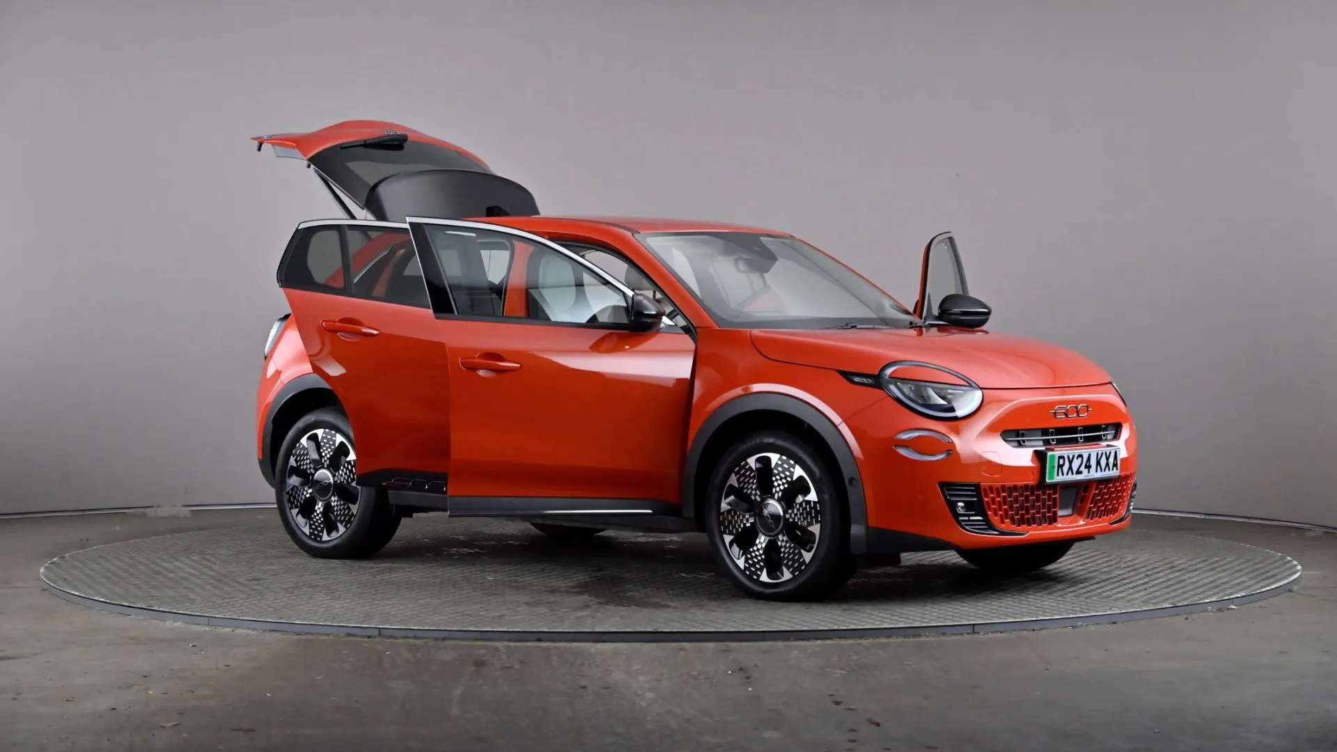 2024 FIAT 600 2024 FIAT 600