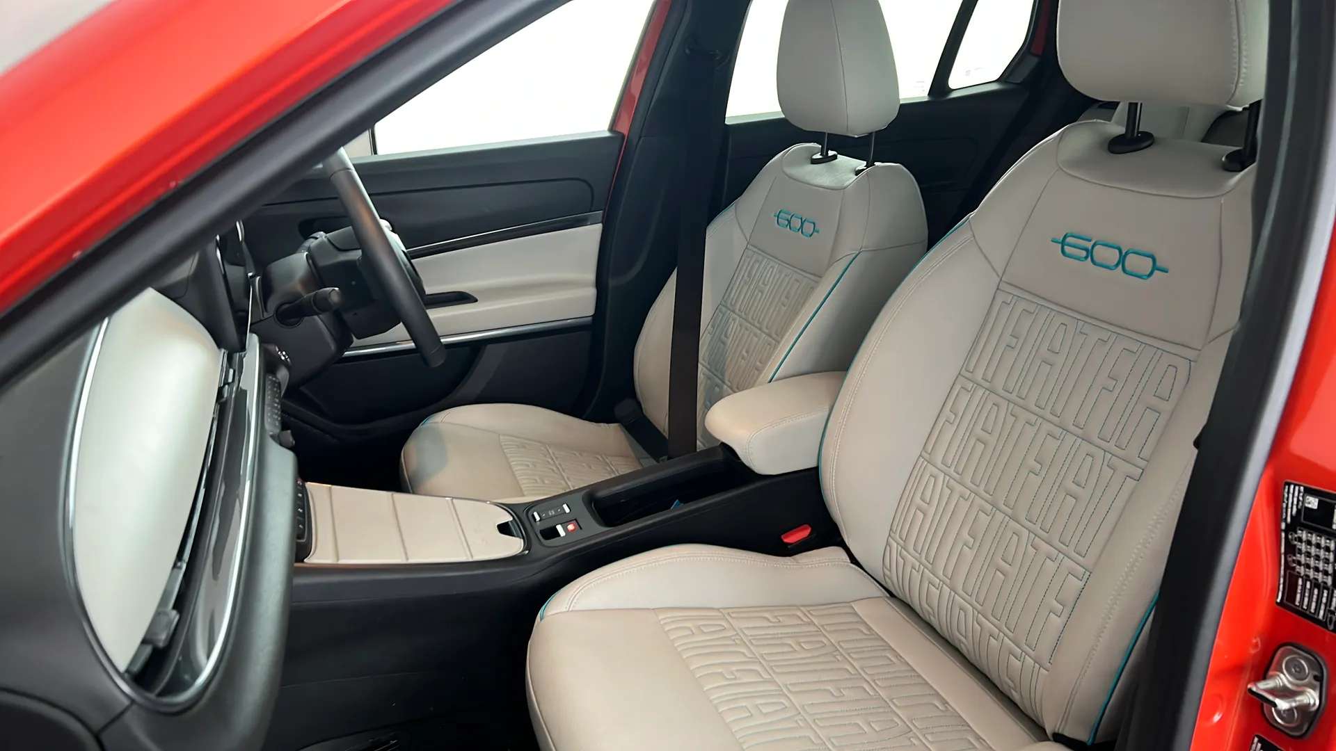 2024 FIAT 600 2024 FIAT 600