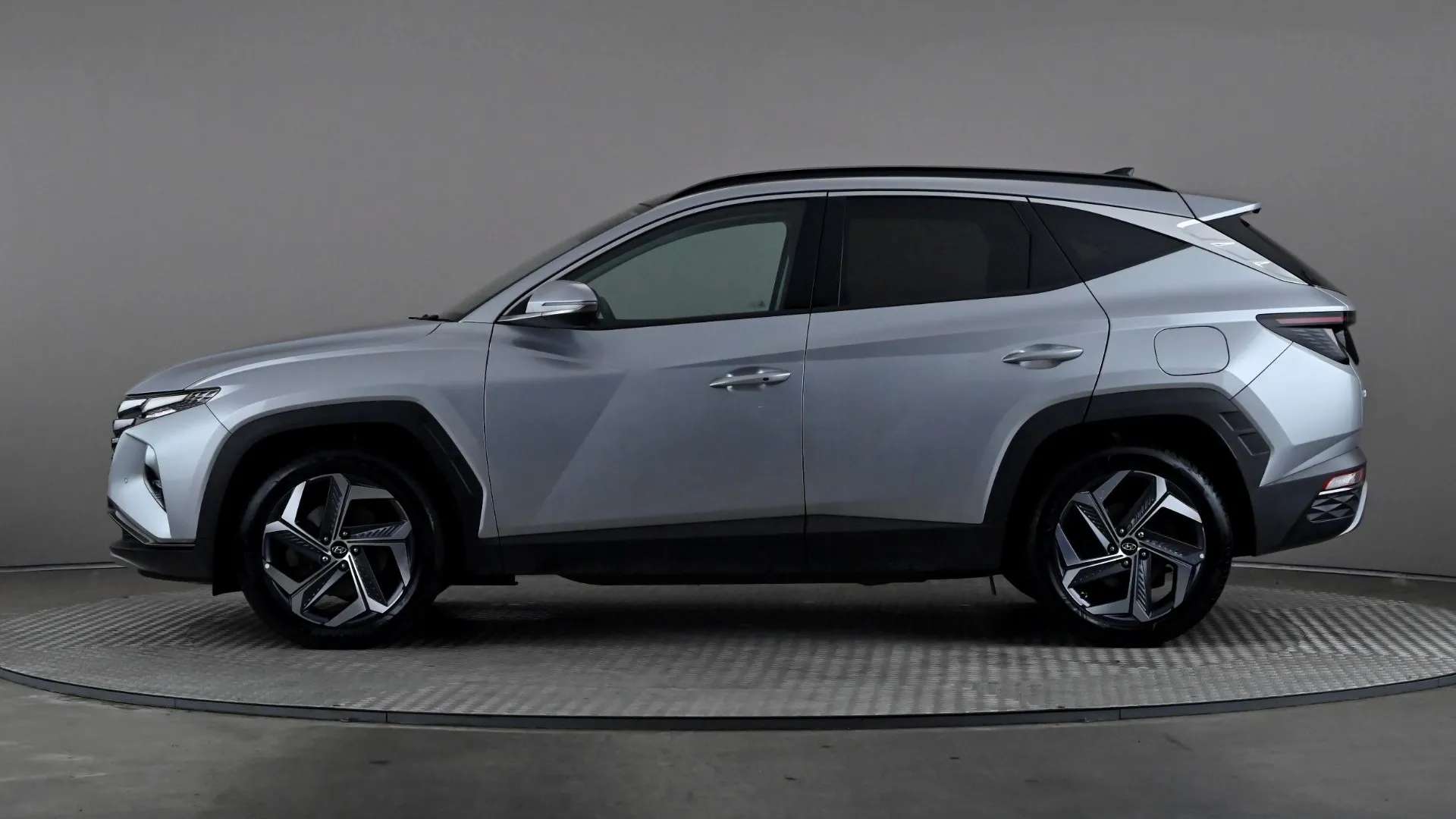 A 2022 HYUNDAI TUCSON 1.6 TGDi Hybrid 230 Ultimate 2WD Auto A 2022 HYUNDAI TUCSON 1.6 TGDi Hybrid 230 Ultimate 2WD Auto