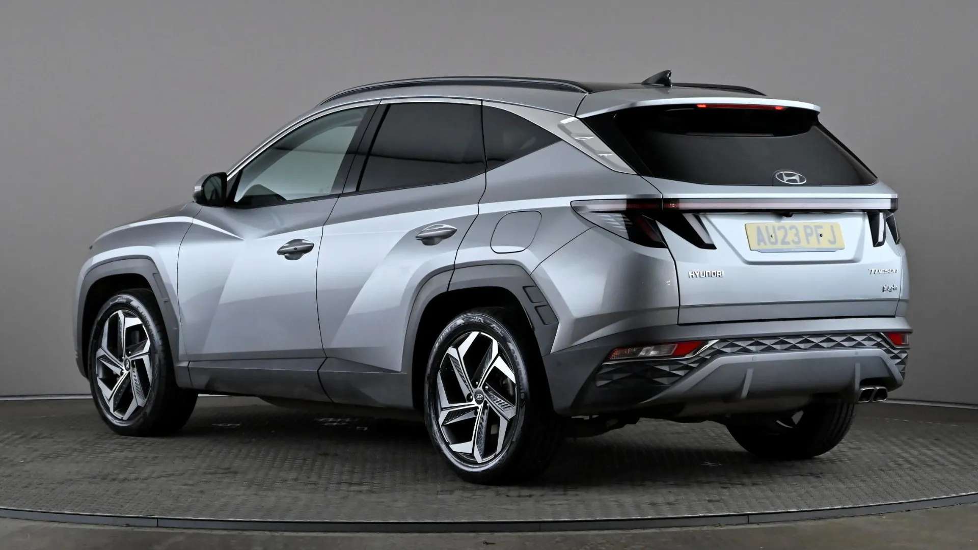 A 2023 HYUNDAI TUCSON 1.6 TGDi Plug-in Hybrid Ultimate 4WD Auto A 2023 HYUNDAI TUCSON 1.6 TGDi Plug-in Hybrid Ultimate 4WD Auto