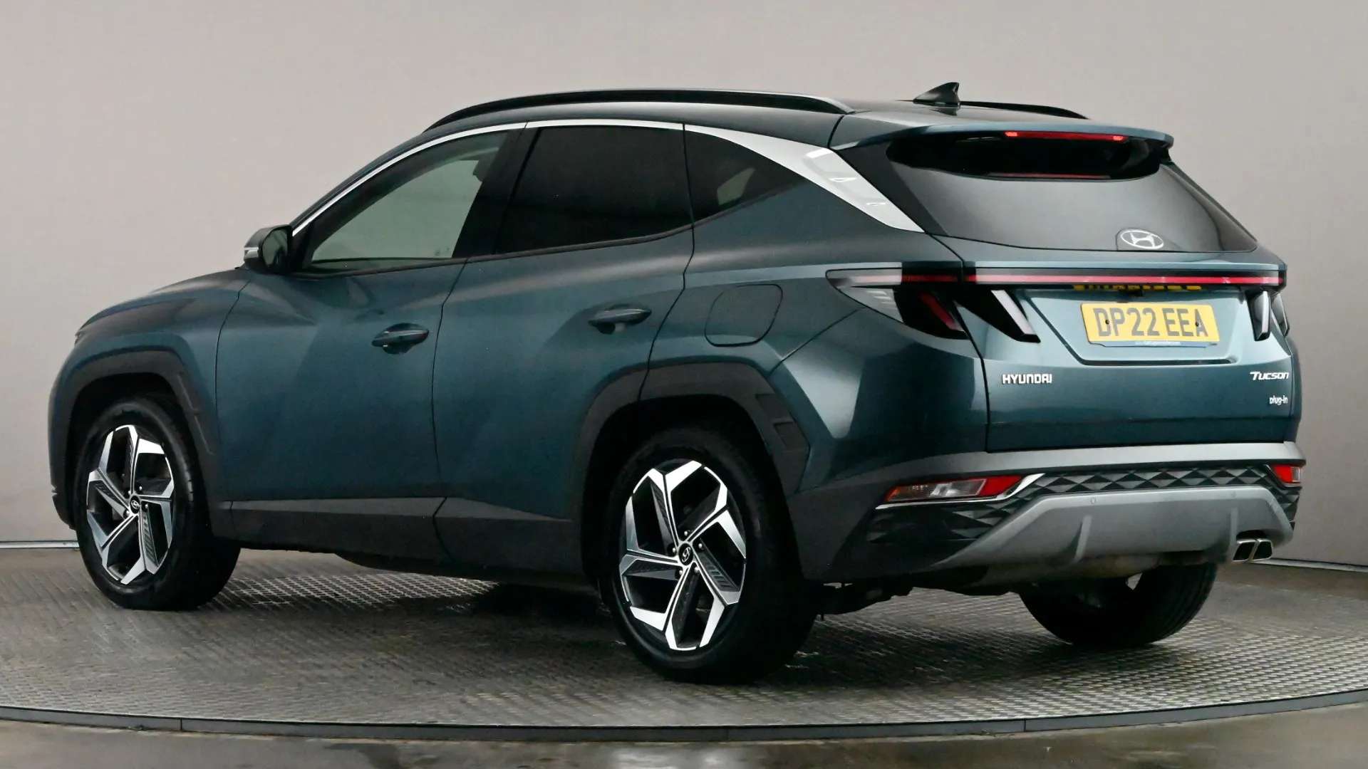 A 2022 HYUNDAI TUCSON 1.6 TGDi Plug-in Hybrid Ultimate 4WD Auto A 2022 HYUNDAI TUCSON 1.6 TGDi Plug-in Hybrid Ultimate 4WD Auto