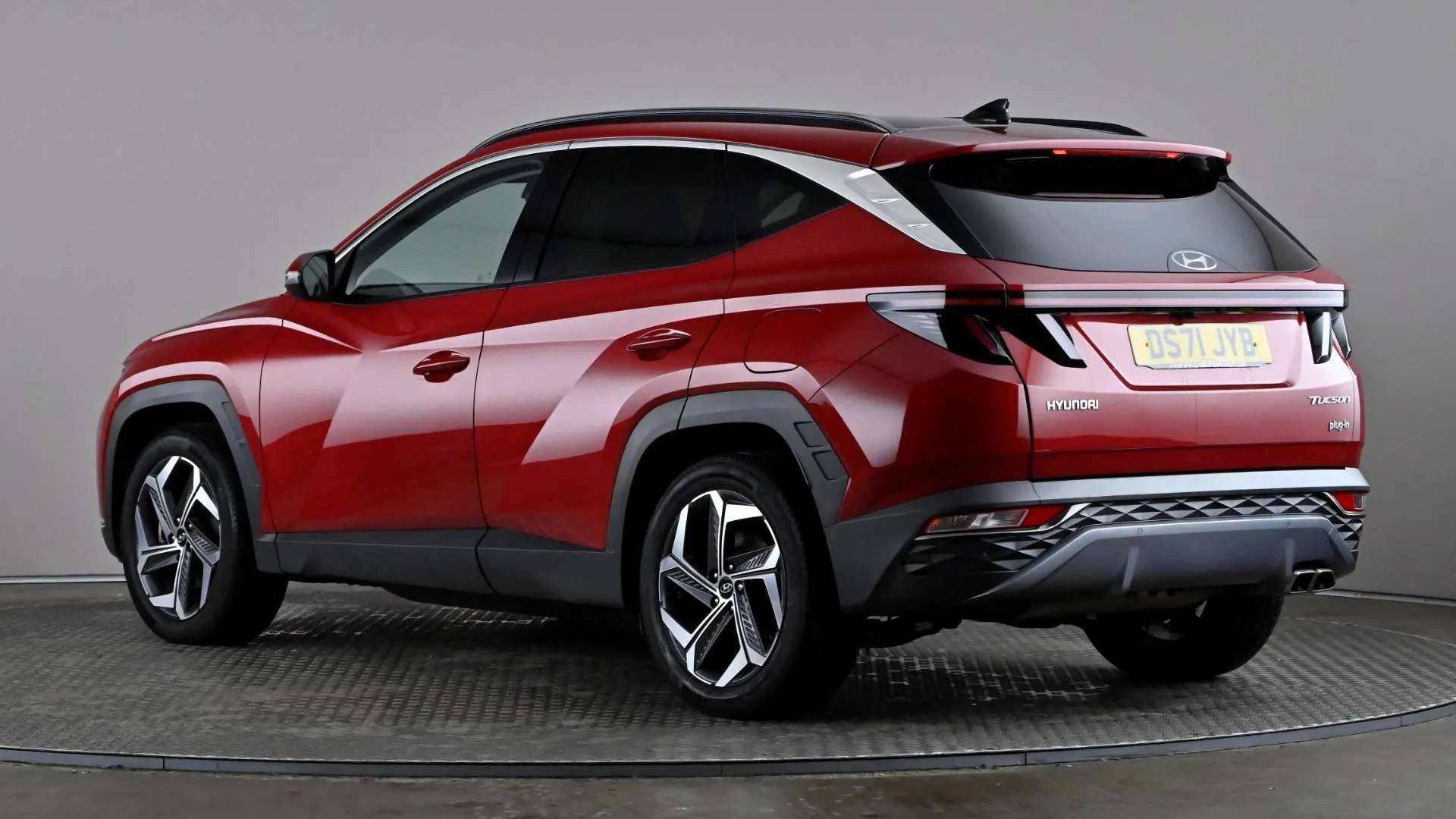 A 2022 HYUNDAI TUCSON 1.6 TGDi Plug-in Hybrid Ultimate 4WD Auto A 2022 HYUNDAI TUCSON 1.6 TGDi Plug-in Hybrid Ultimate 4WD Auto