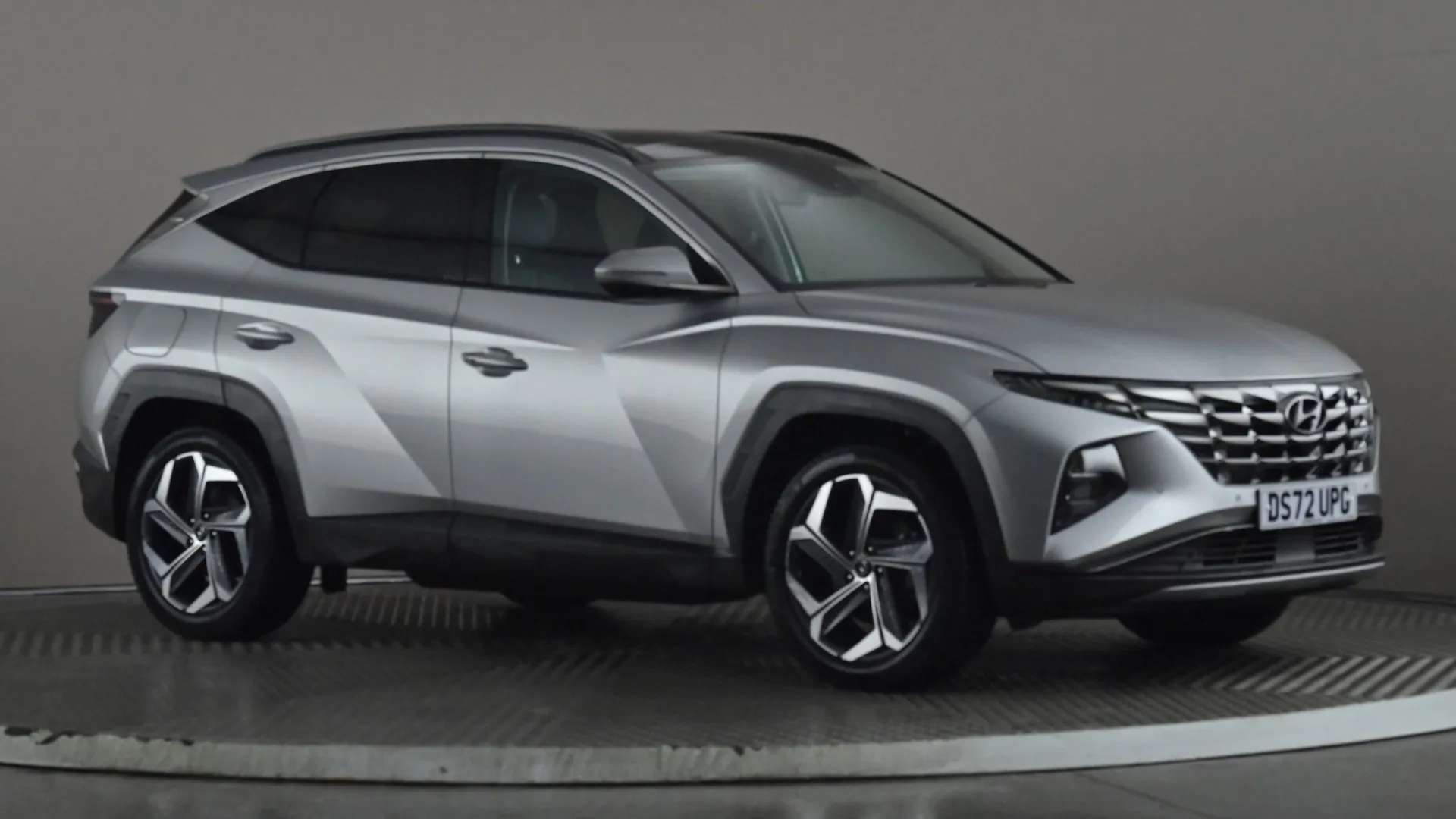 A 2023 HYUNDAI TUCSON 1.6 TGDi Plug-in Hybrid Ultimate 4WD Auto A 2023 HYUNDAI TUCSON 1.6 TGDi Plug-in Hybrid Ultimate 4WD Auto