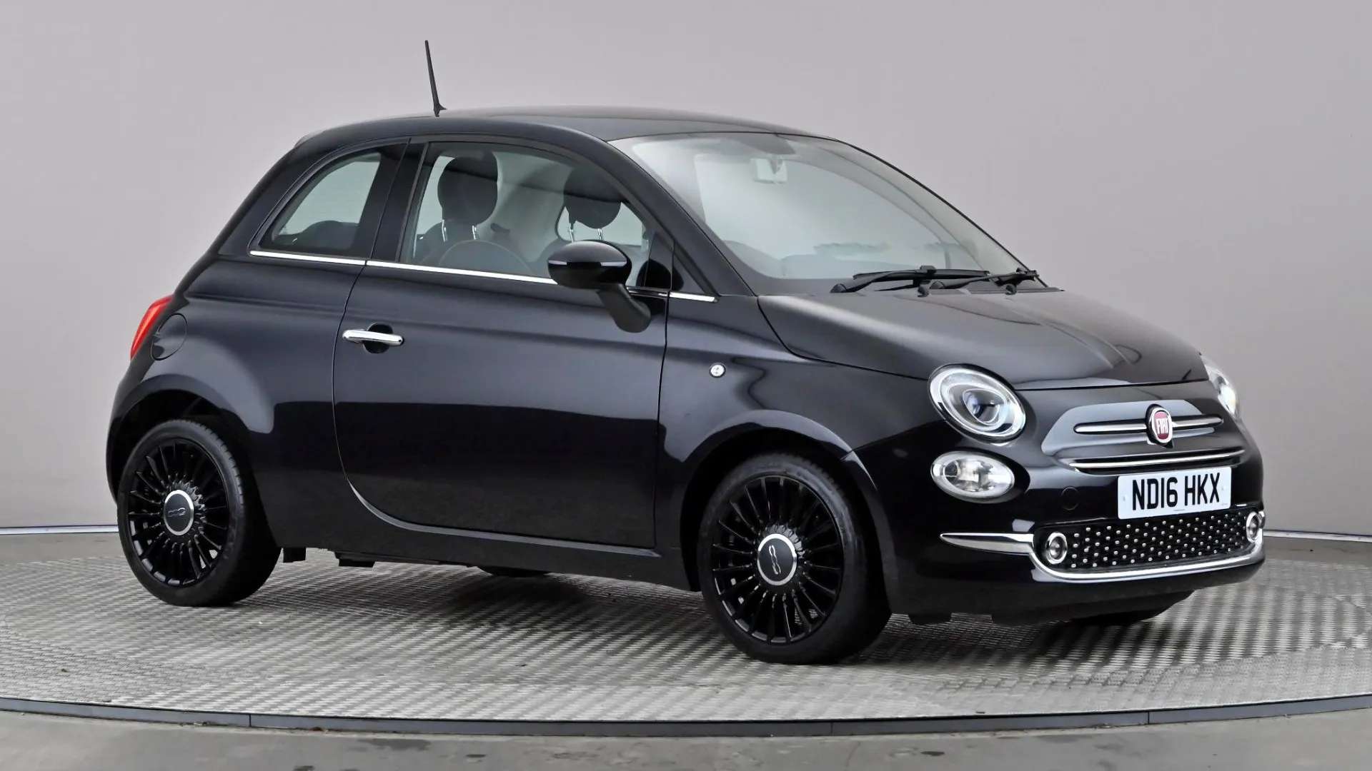 A 2016 FIAT 500 0.9 TwinAir Lounge A 2016 FIAT 500 0.9 TwinAir Lounge