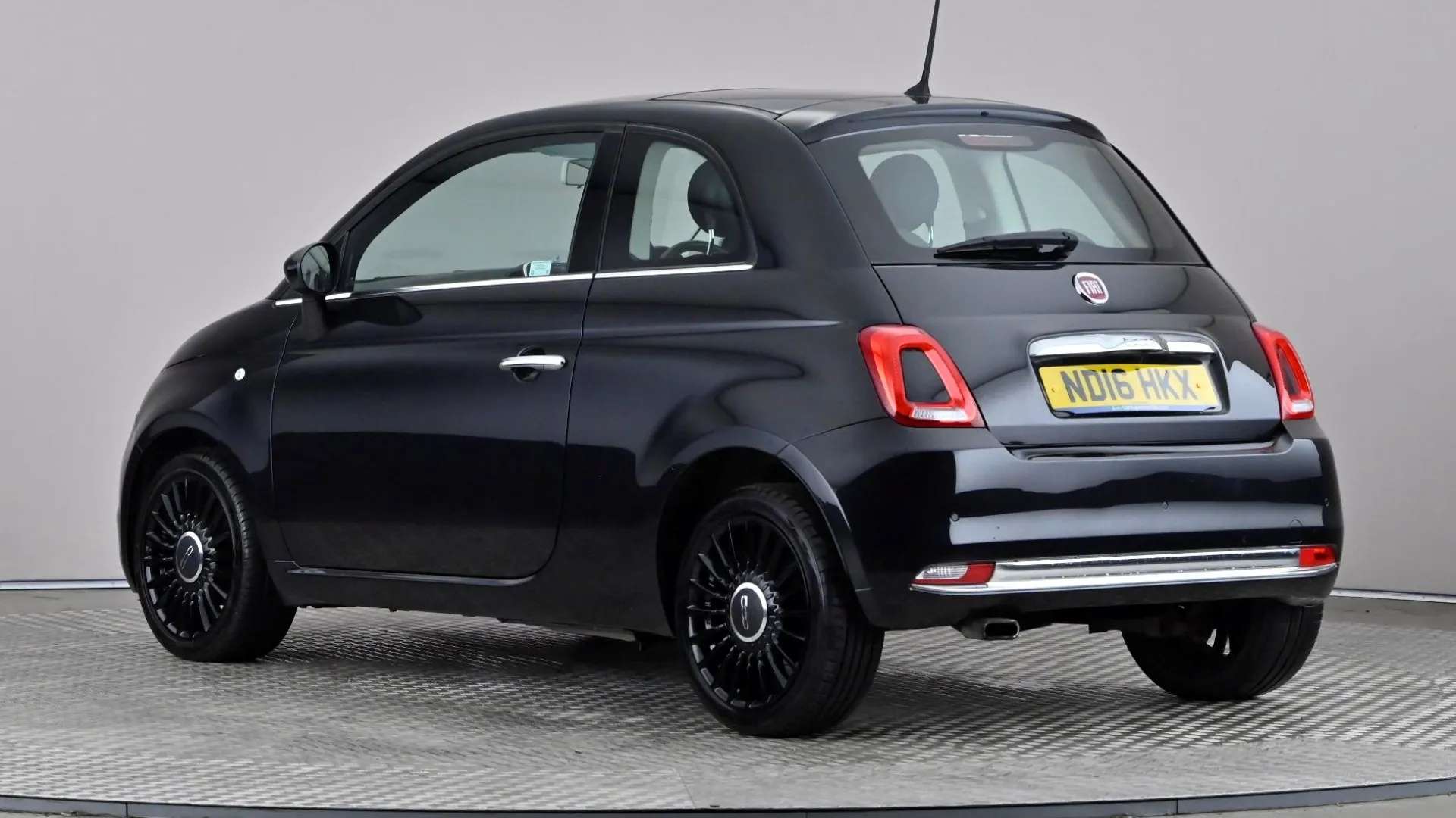 A 2016 FIAT 500 0.9 TwinAir Lounge A 2016 FIAT 500 0.9 TwinAir Lounge