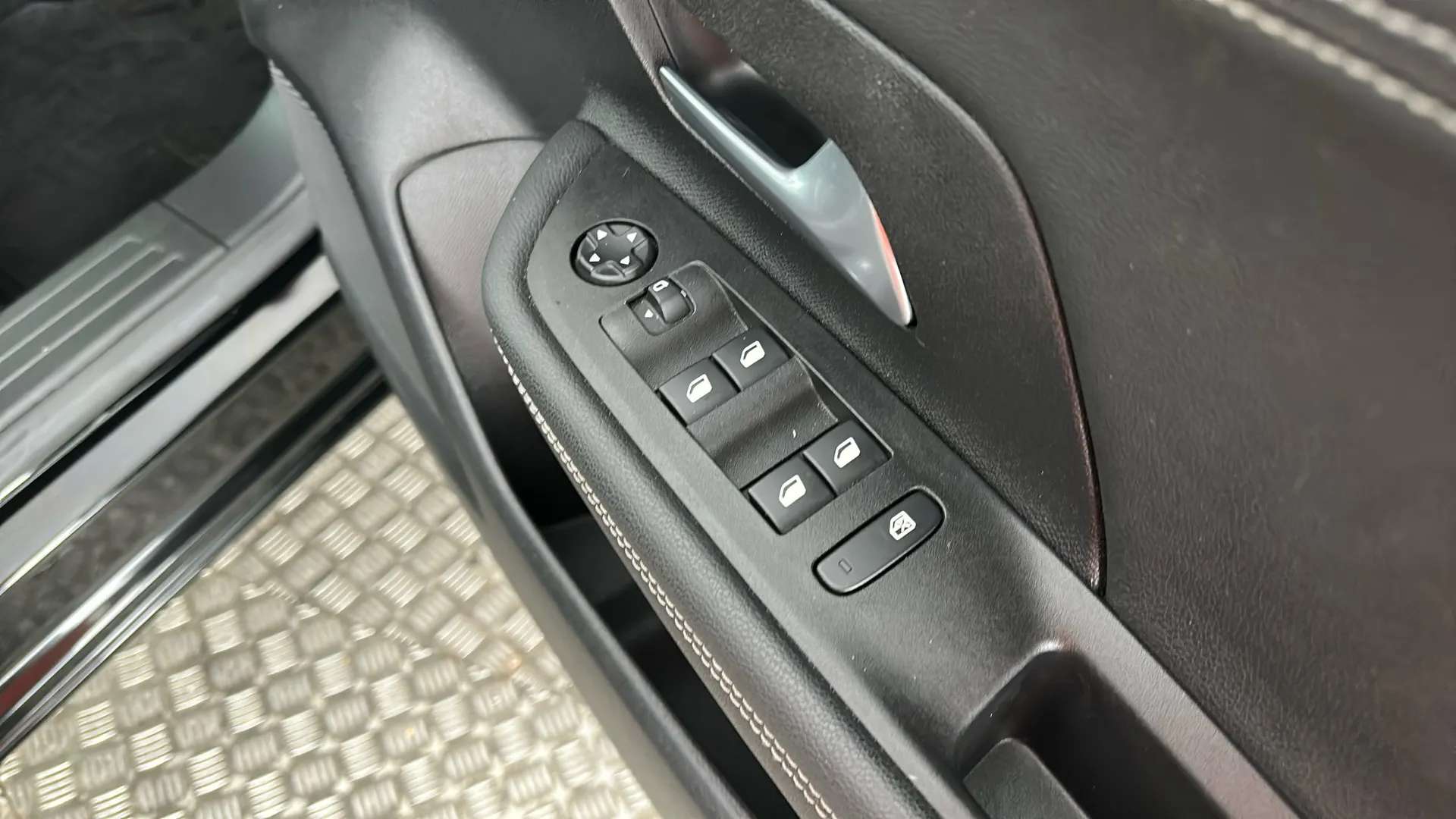 2023 VAUXHALL MOKKA 2023 VAUXHALL MOKKA