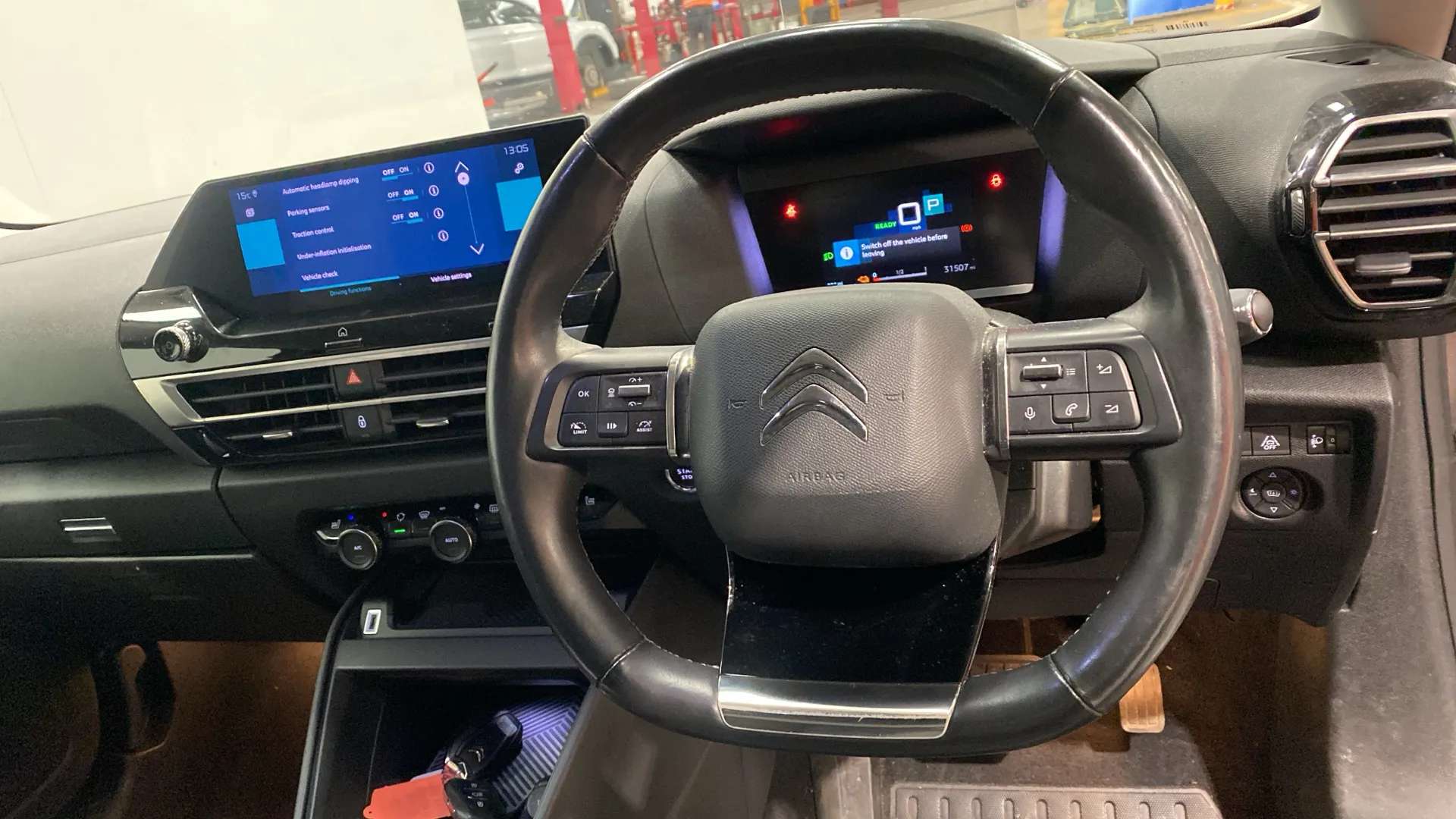 A 2021 CITROEN C4 100kW Shine 50kWh Auto A 2021 CITROEN C4 100kW Shine 50kWh Auto