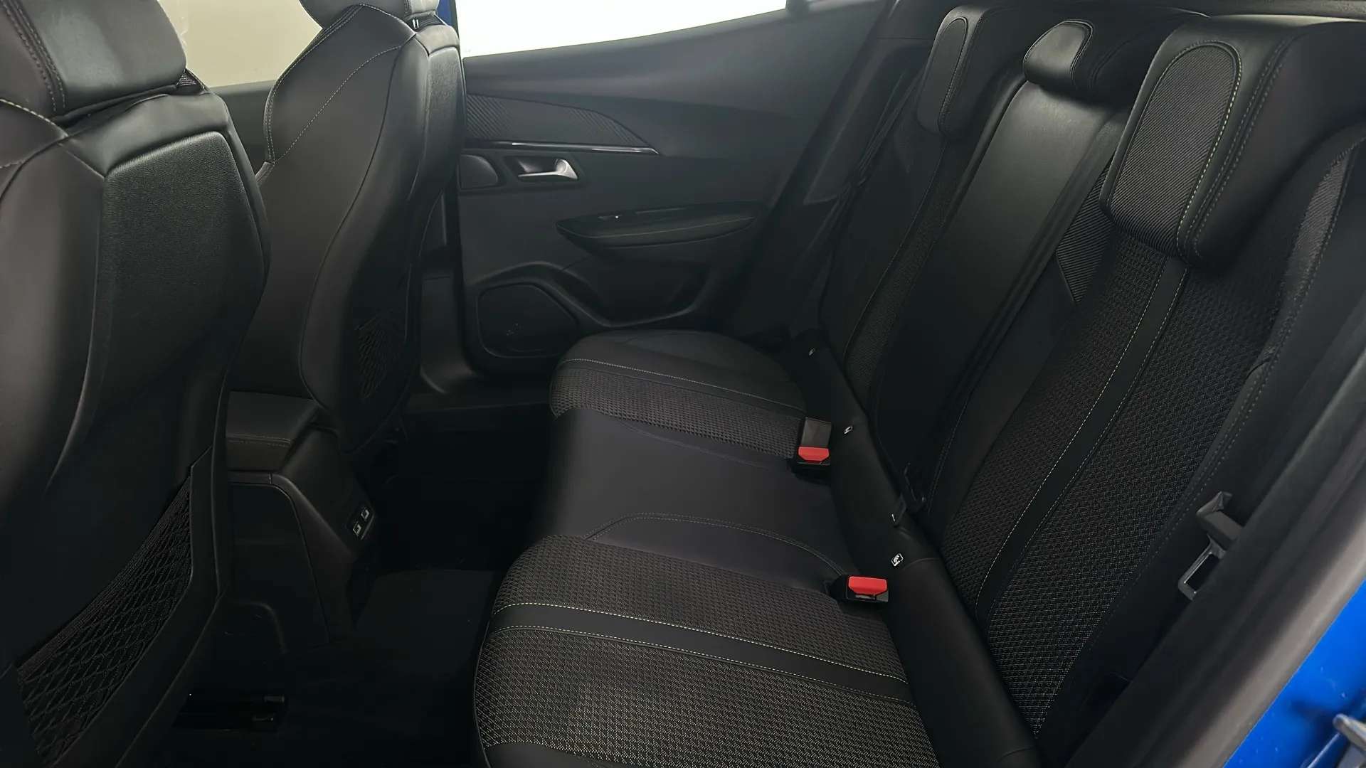 2020 PEUGEOT 2008 2020 PEUGEOT 2008