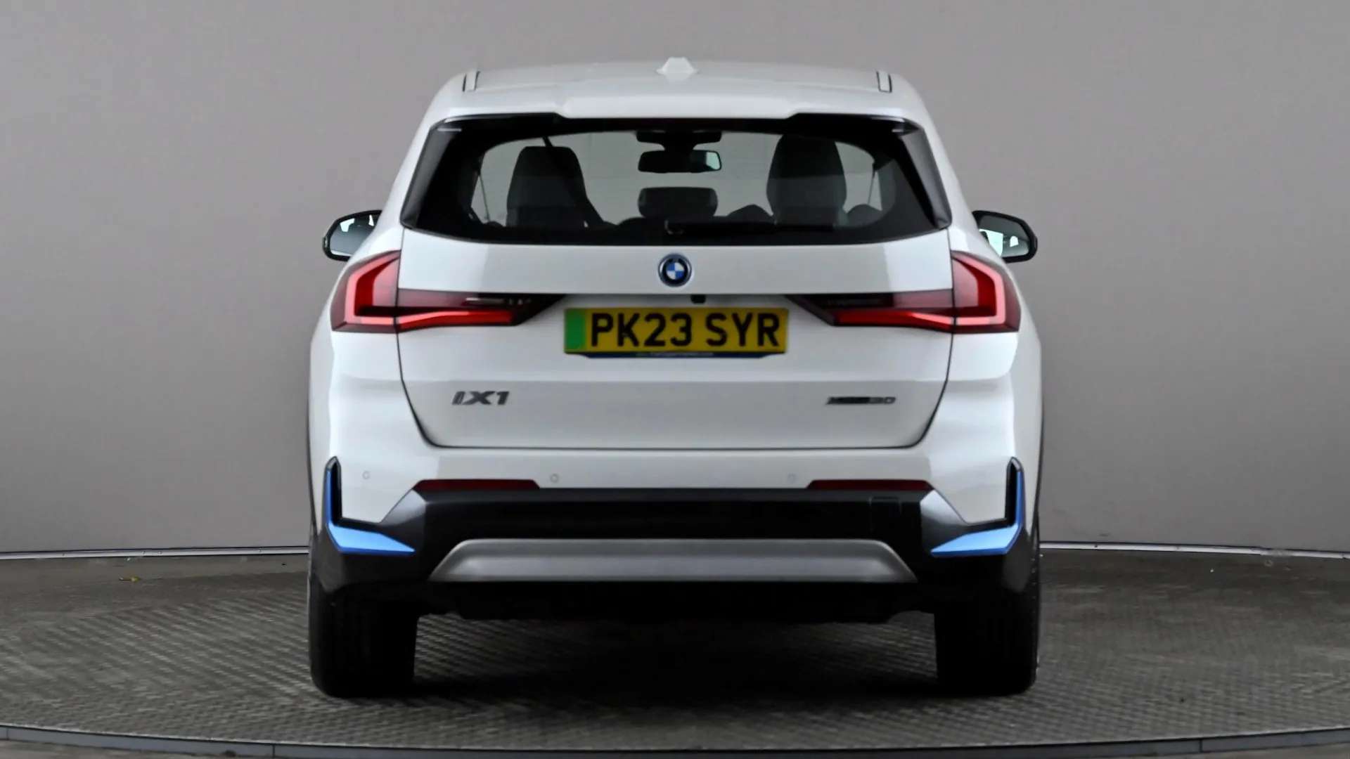 2023 BMW IX1 2023 BMW IX1