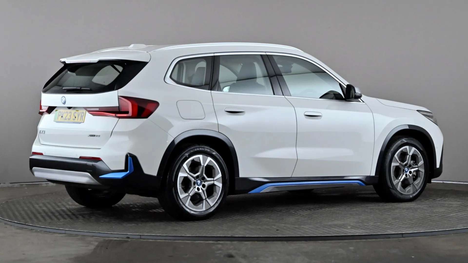 2023 BMW IX1 2023 BMW IX1