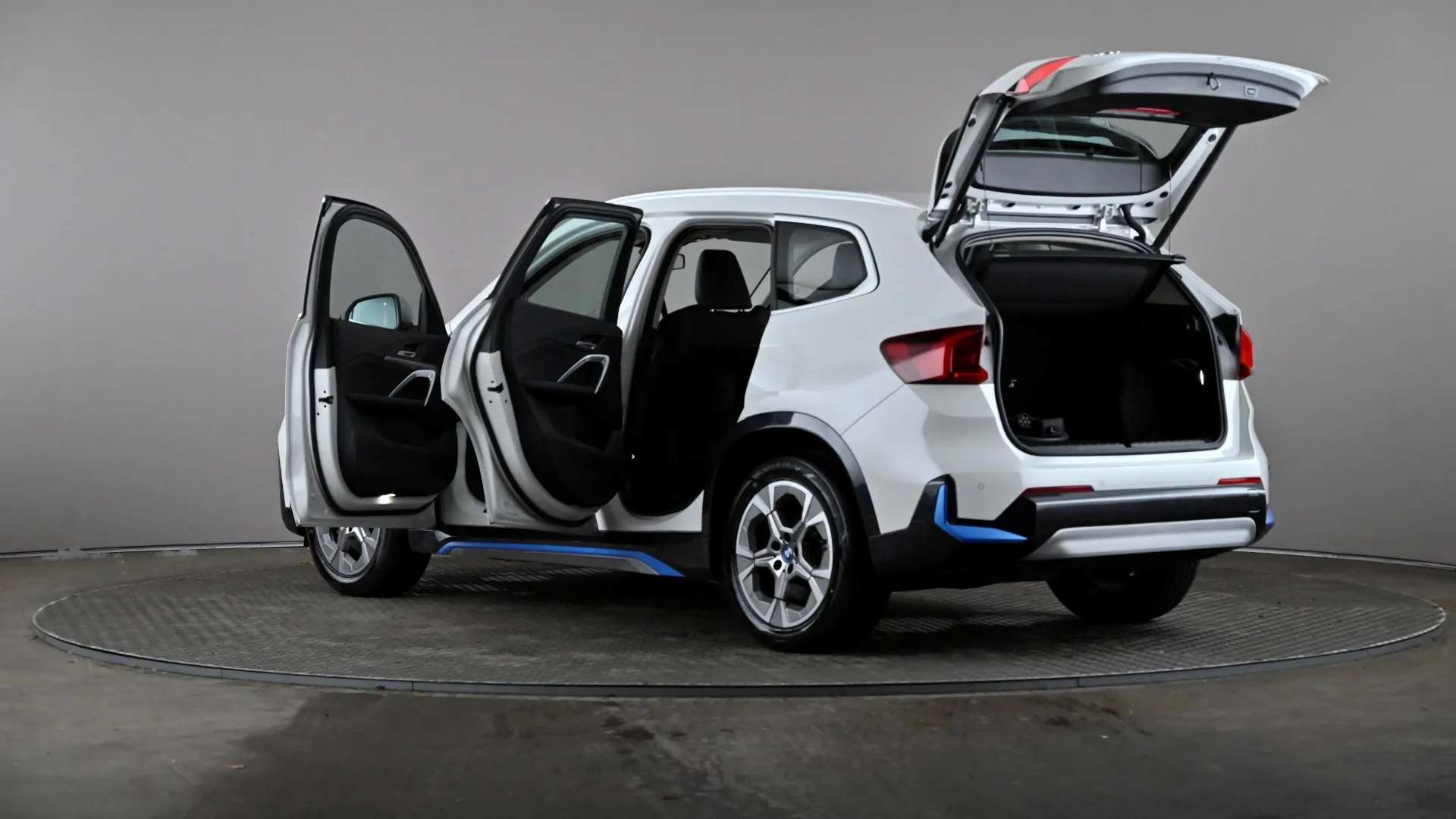 2023 BMW IX1 2023 BMW IX1