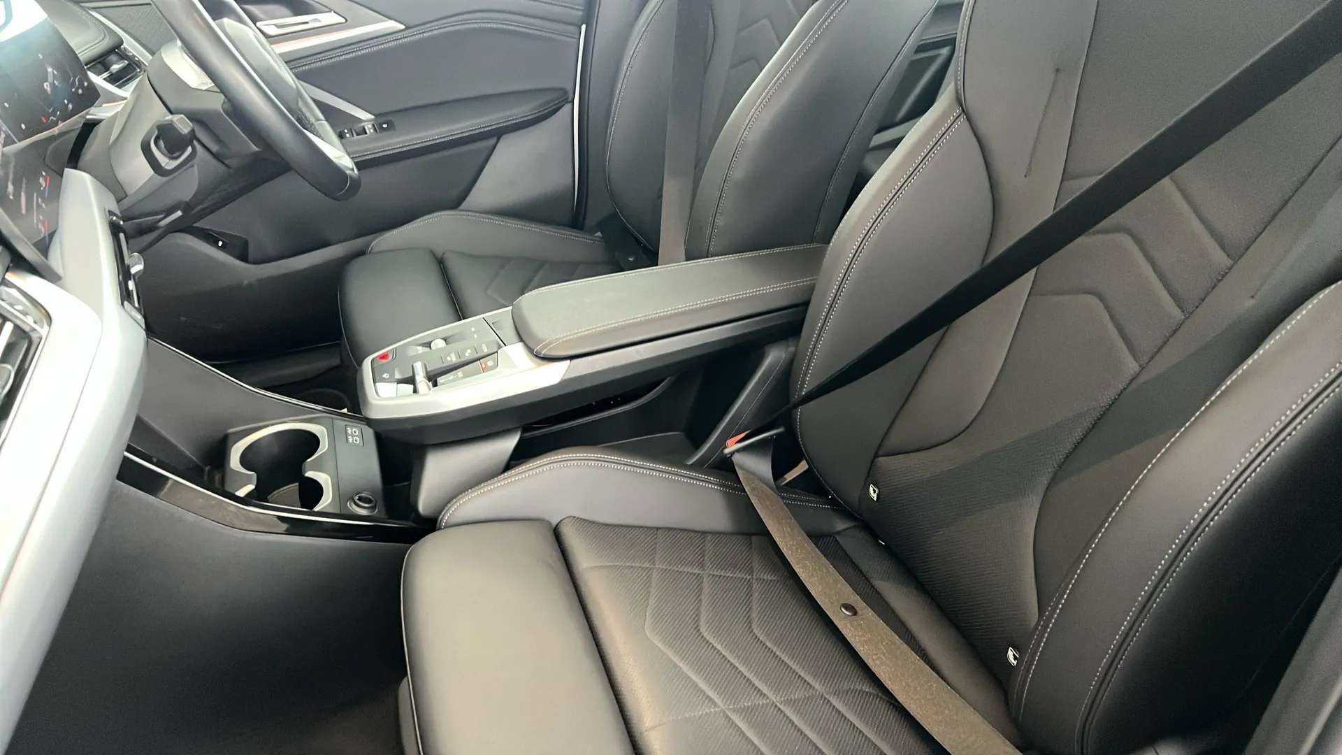2023 BMW IX1 2023 BMW IX1