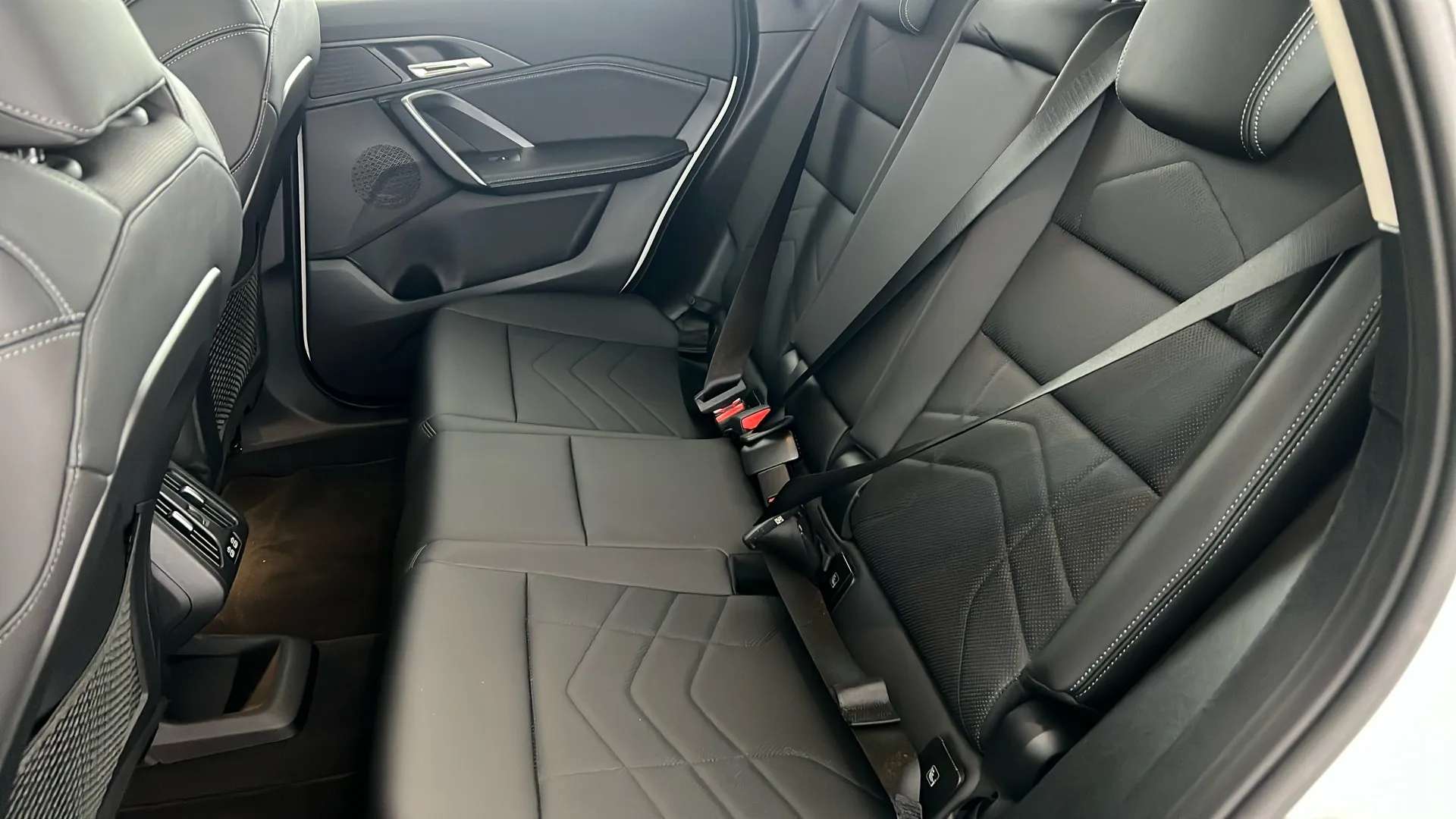 2023 BMW IX1 2023 BMW IX1
