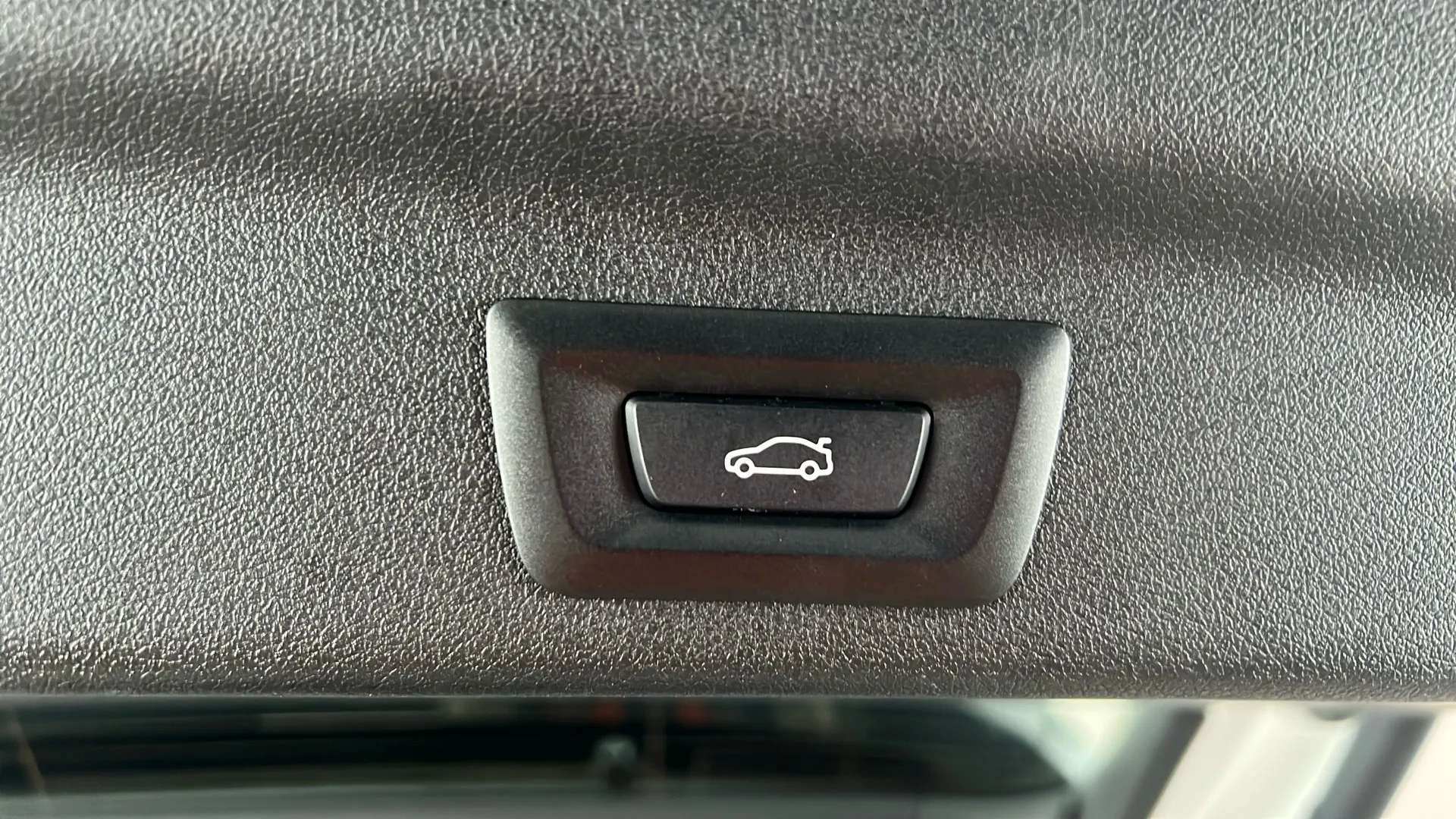 2023 BMW IX1 2023 BMW IX1