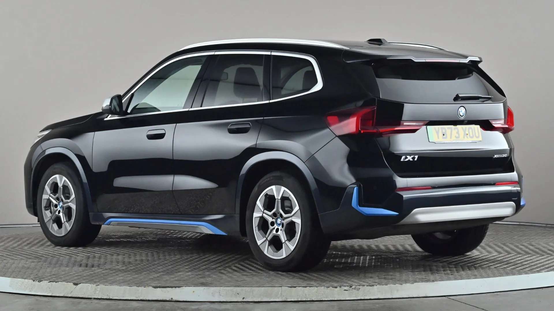 A 2023 BMW IX1 230kW xDrive30 xLine 65kWh Auto A 2023 BMW IX1 230kW xDrive30 xLine 65kWh Auto