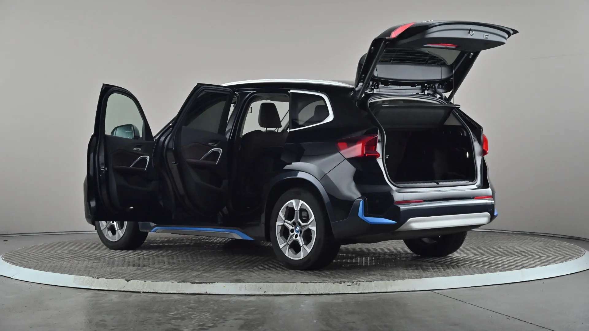 2023 BMW IX1 2023 BMW IX1