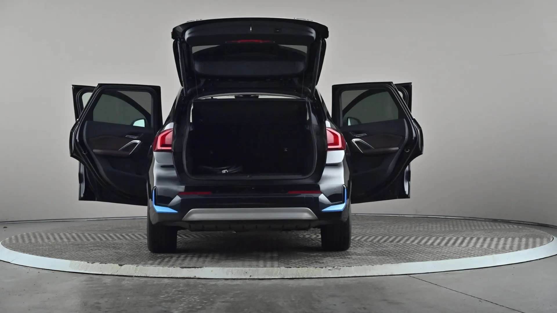 2023 BMW IX1 2023 BMW IX1