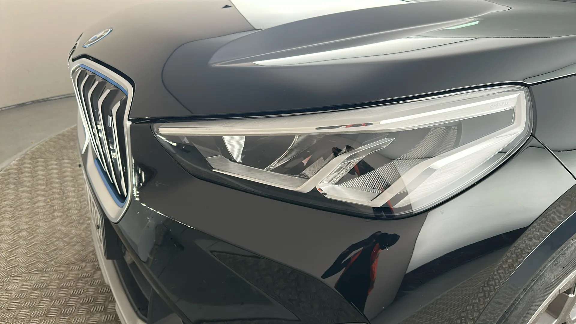 2023 BMW IX1 2023 BMW IX1