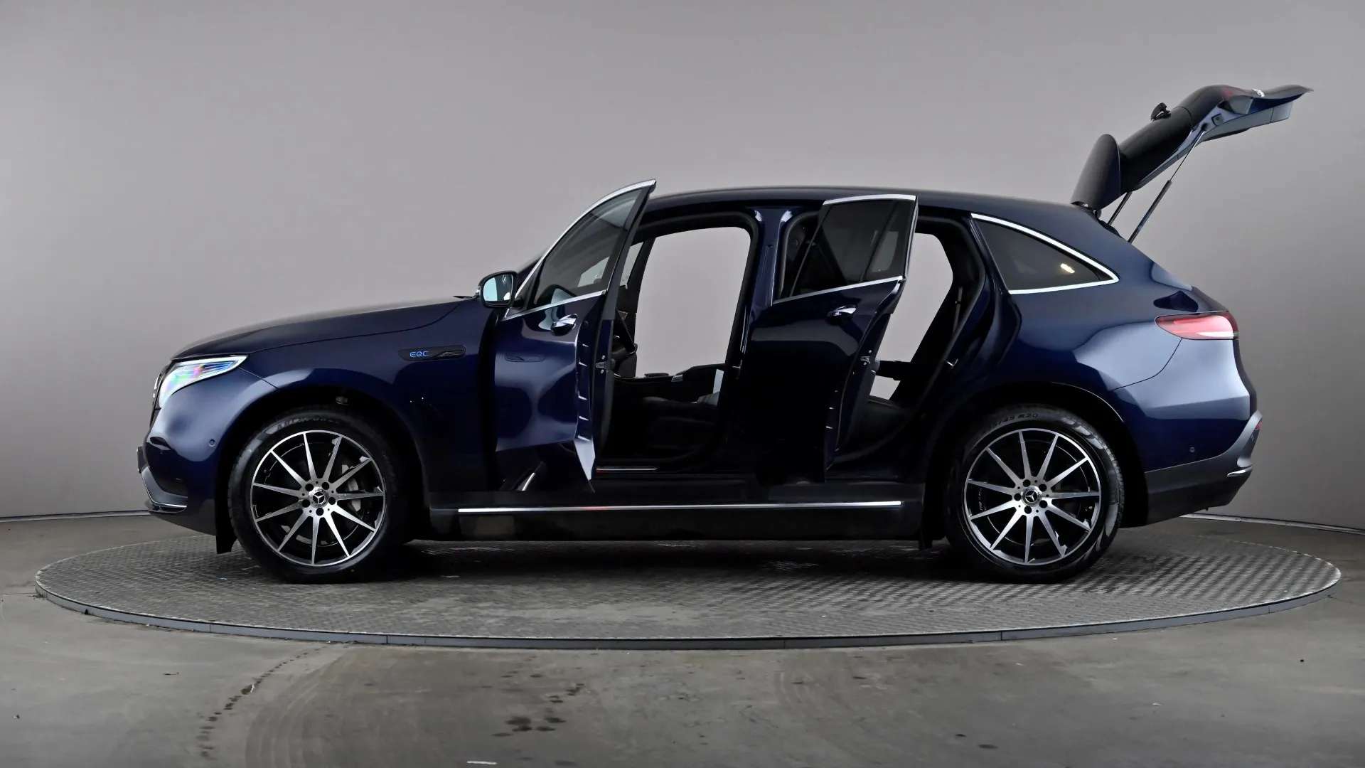 2021 MERCEDES-BENZ EQC 2021 MERCEDES-BENZ EQC