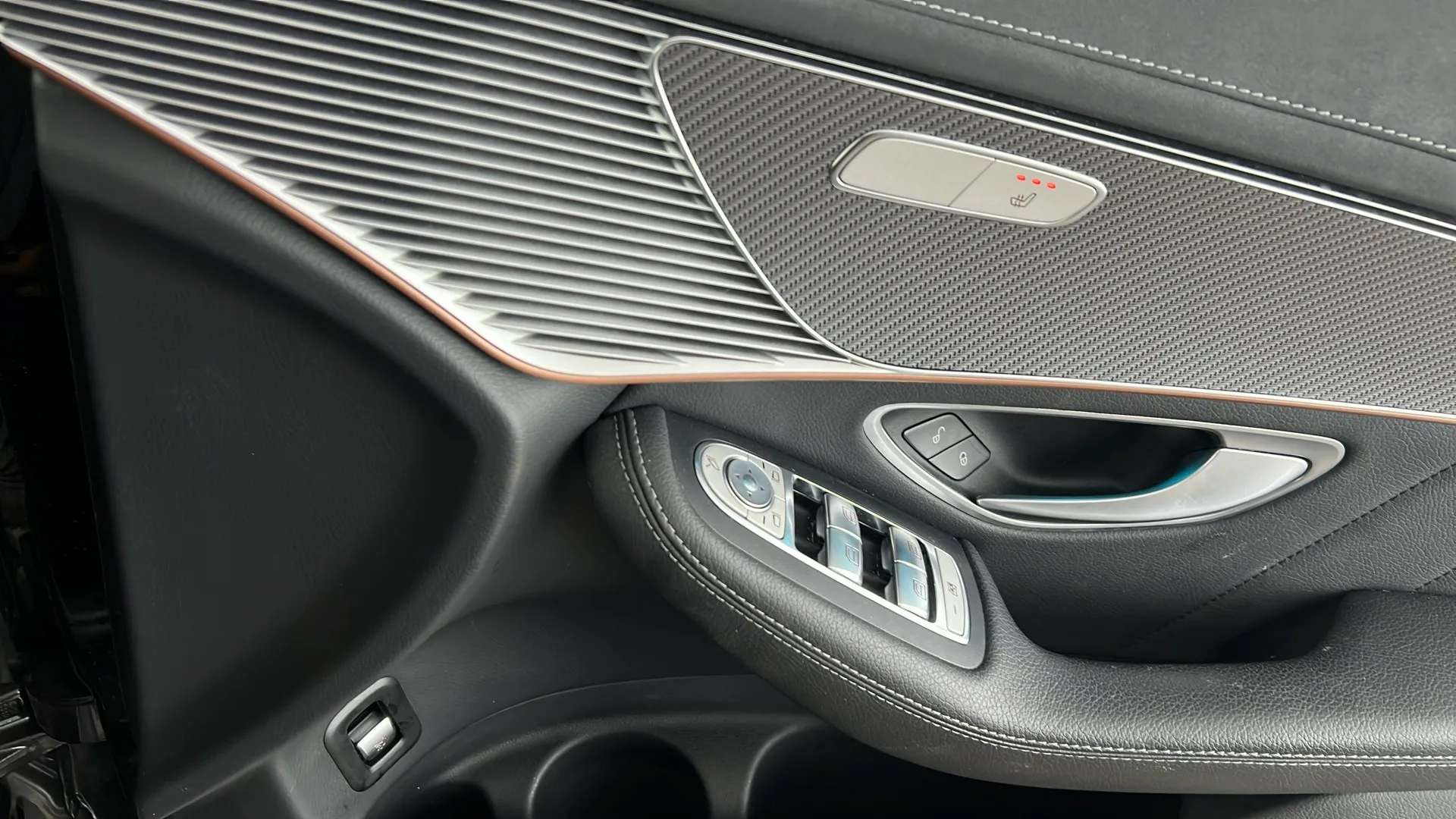 2022 MERCEDES-BENZ EQC 2022 MERCEDES-BENZ EQC