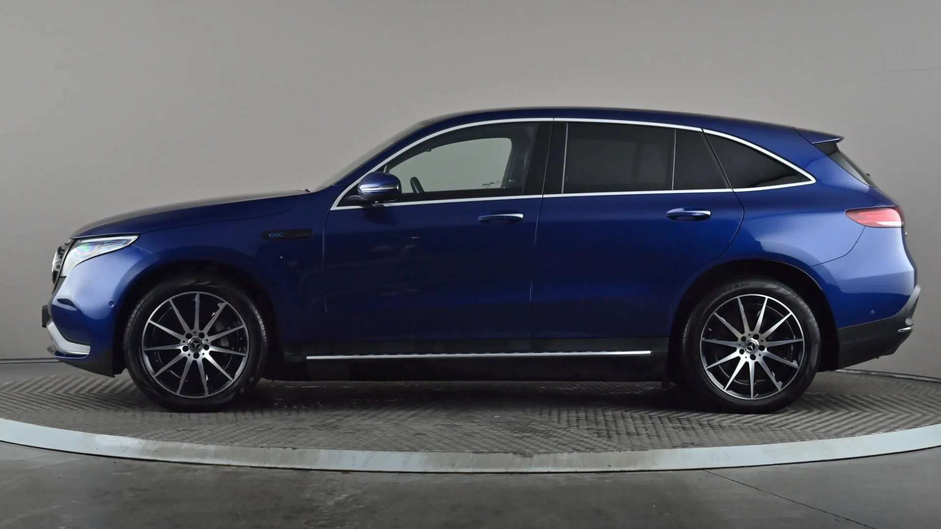 A 2020 MERCEDES-BENZ EQC EQC 400 300kW AMG Line 80kWh Auto A 2020 MERCEDES-BENZ EQC EQC 400 300kW AMG Line 80kWh Auto