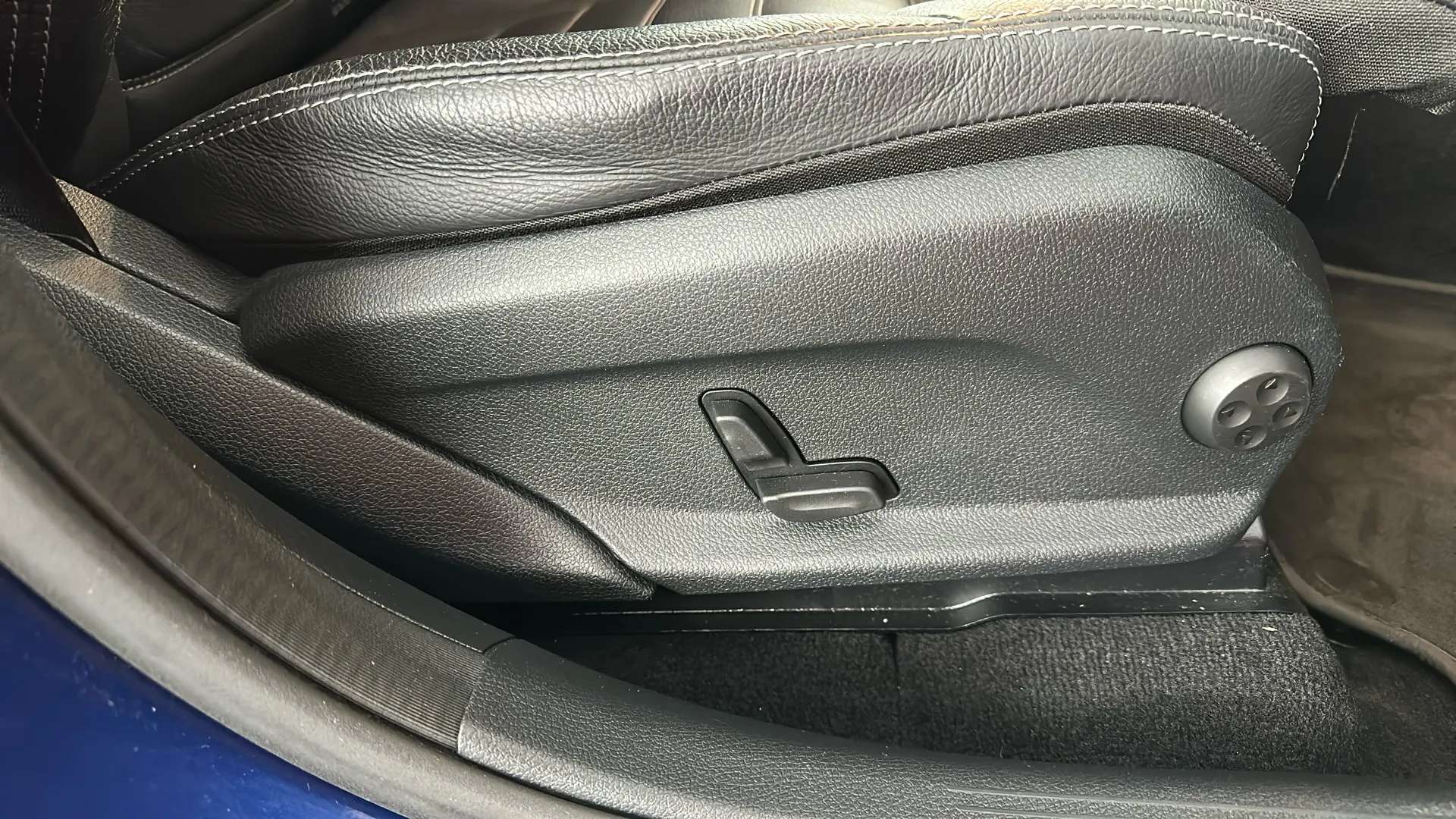 2020 MERCEDES-BENZ EQC 2020 MERCEDES-BENZ EQC