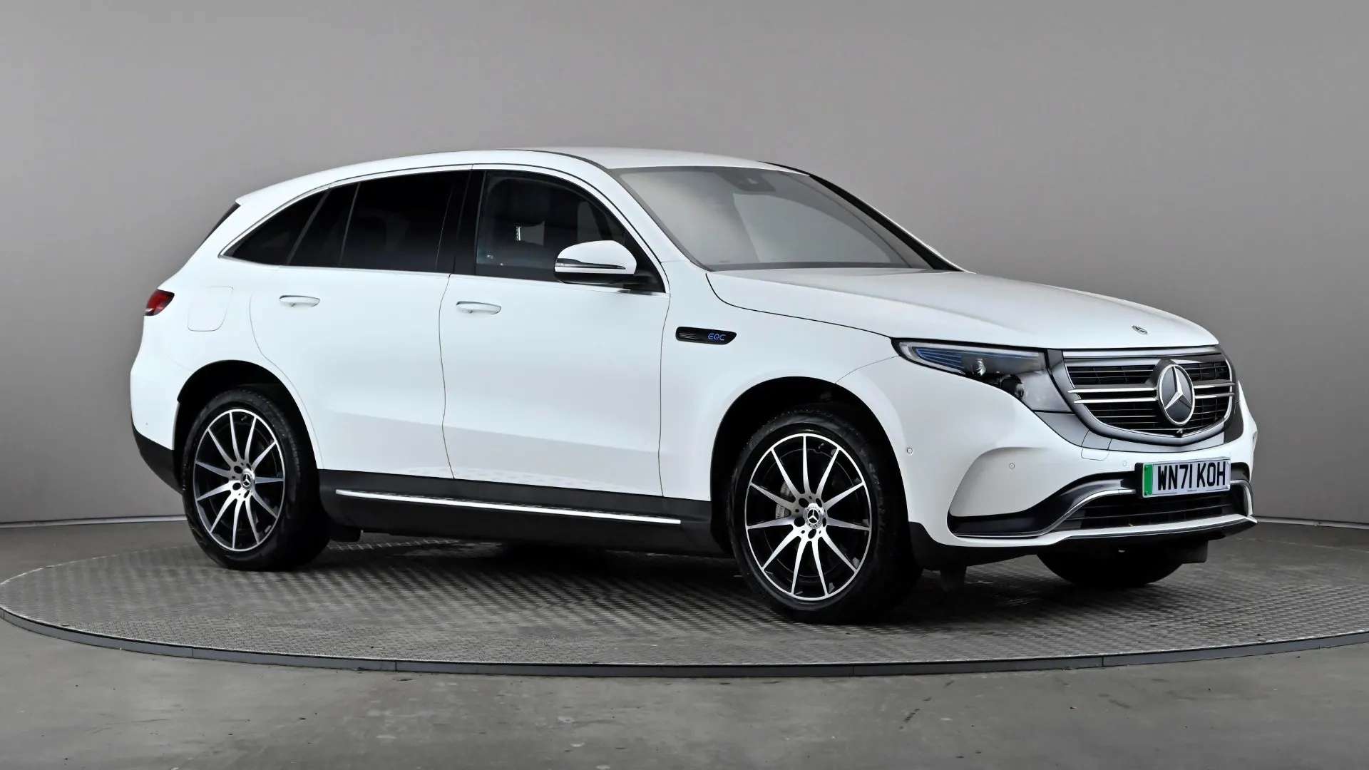 A 2021 MERCEDES-BENZ EQC EQC 400 300kW AMG Line 80kWh Auto A 2021 MERCEDES-BENZ EQC EQC 400 300kW AMG Line 80kWh Auto