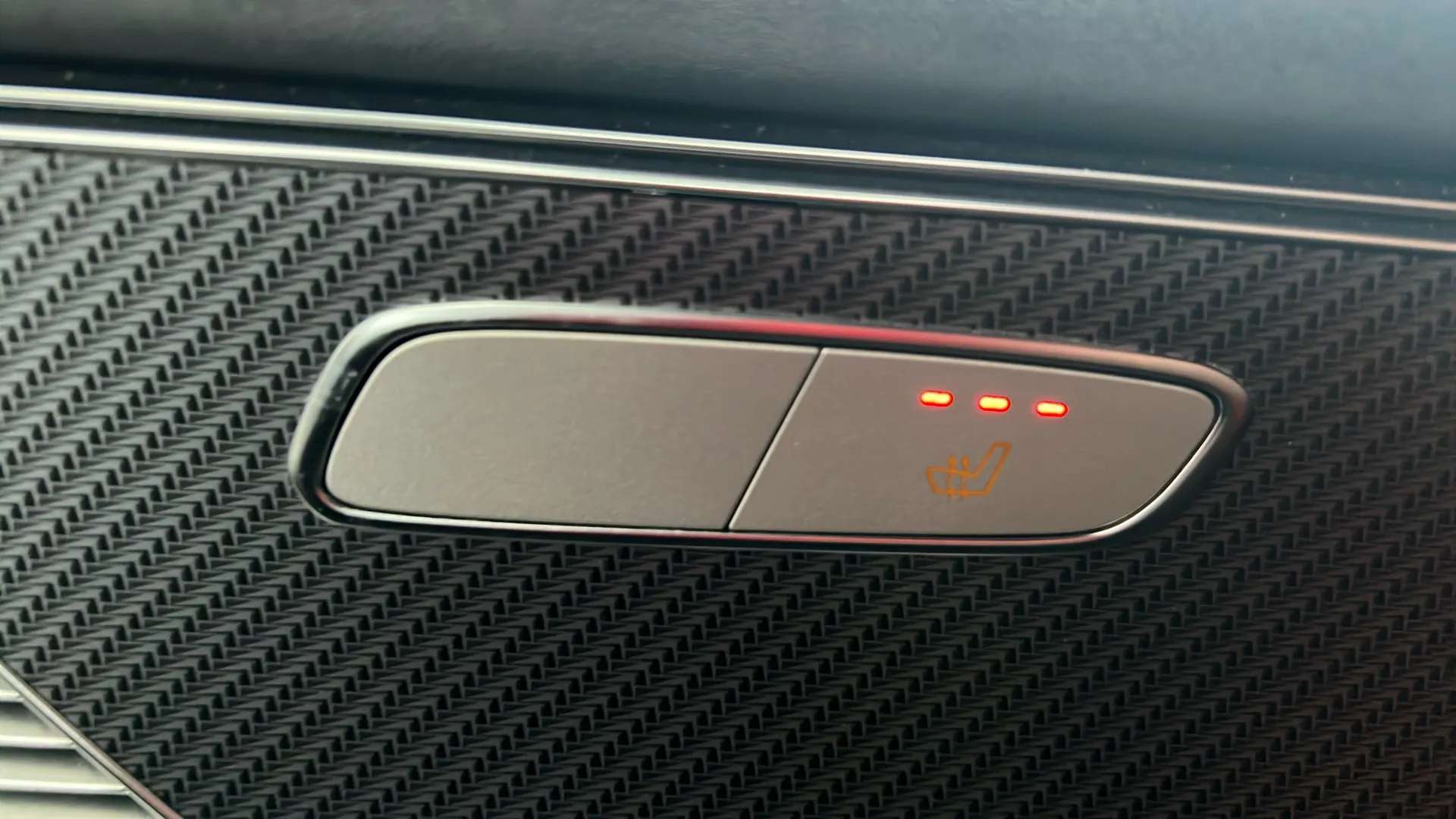 2021 MERCEDES-BENZ EQC 2021 MERCEDES-BENZ EQC