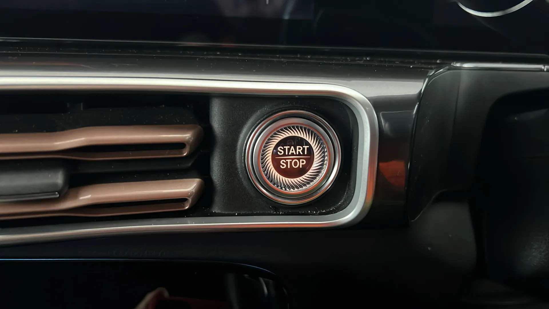 2021 MERCEDES-BENZ EQC 2021 MERCEDES-BENZ EQC