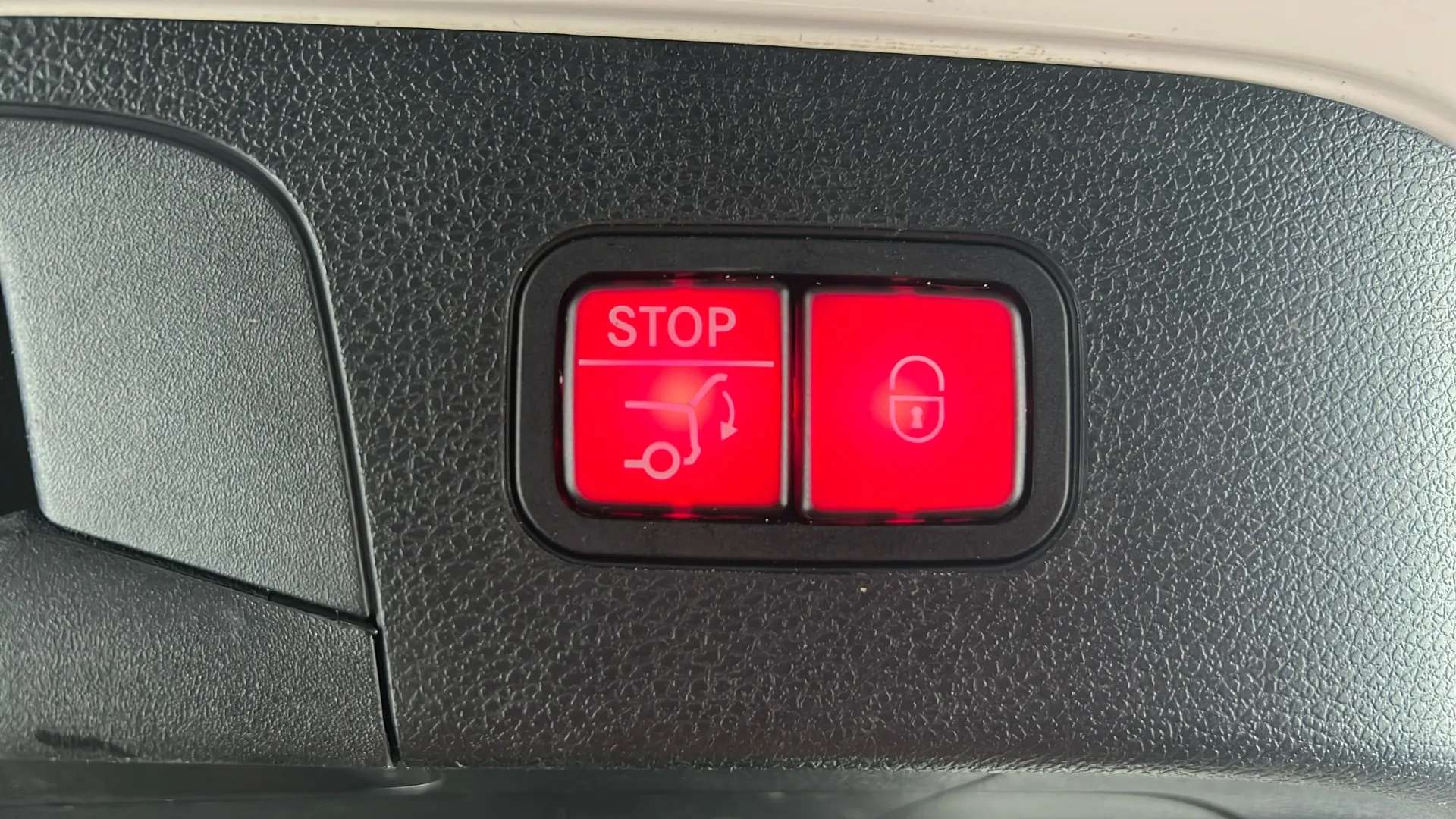 2021 MERCEDES-BENZ EQC 2021 MERCEDES-BENZ EQC