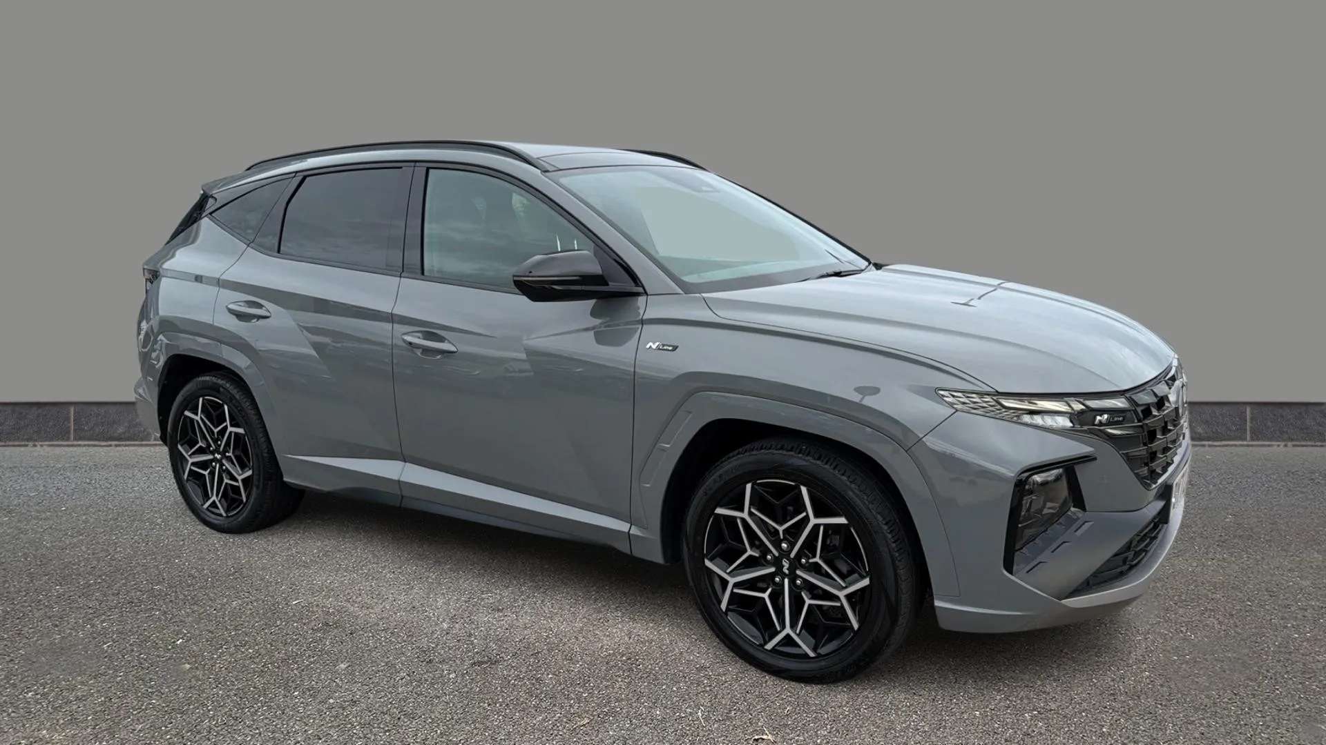 A 2022 HYUNDAI TUCSON 1.6 TGDi Hybrid 230 N Line S 2WD Auto A 2022 HYUNDAI TUCSON 1.6 TGDi Hybrid 230 N Line S 2WD Auto