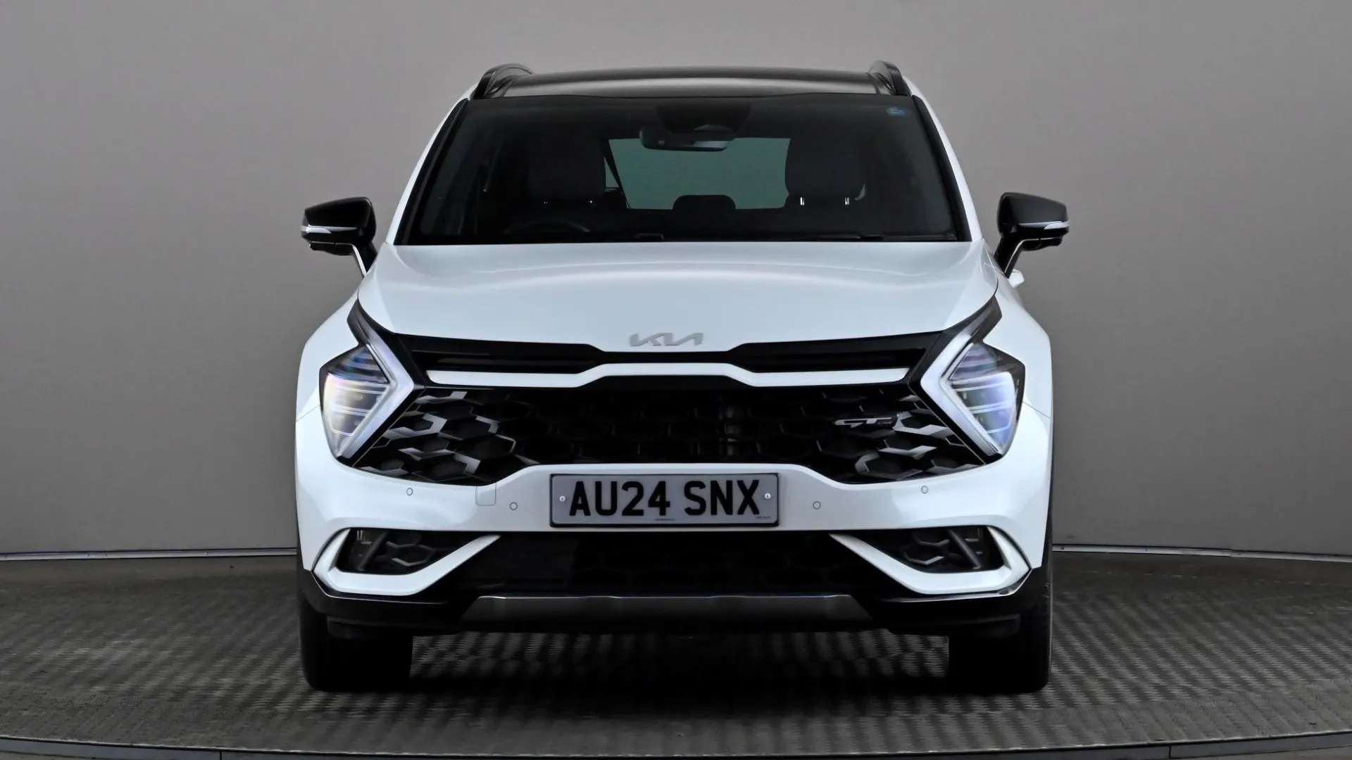 A 2024 KIA SPORTAGE 1.6T GDi PHEV GT-Line S Auto AWD A 2024 KIA SPORTAGE 1.6T GDi PHEV GT-Line S Auto AWD