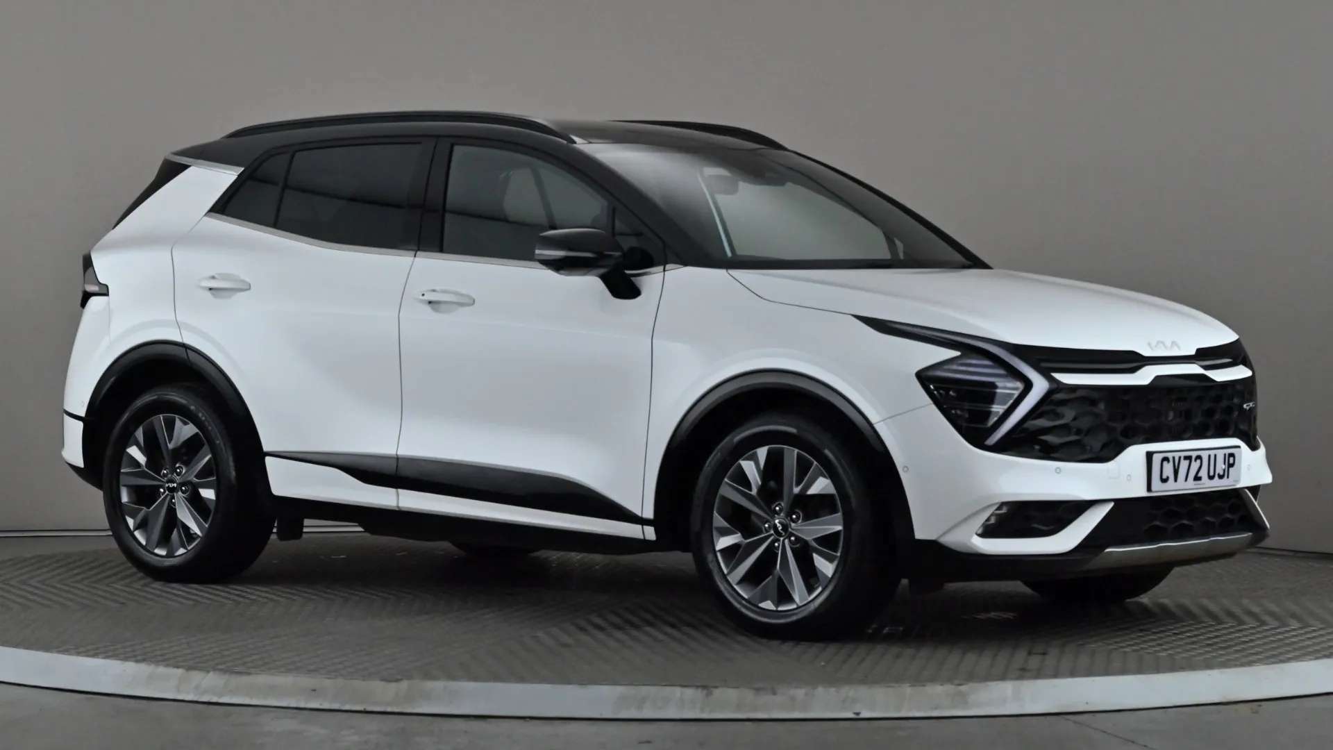 A 2022 KIA SPORTAGE 1.6T GDi HEV GT-Line S Auto AWD A 2022 KIA SPORTAGE 1.6T GDi HEV GT-Line S Auto AWD