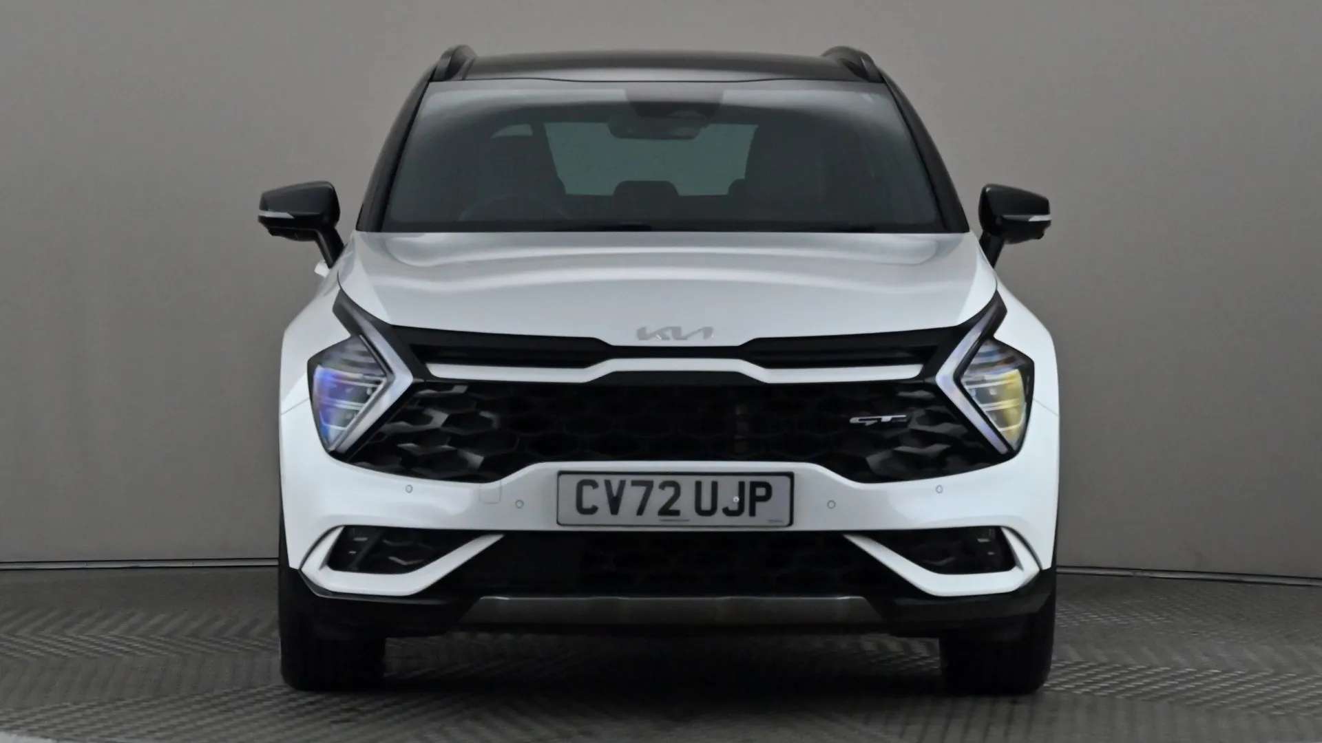 A 2022 KIA SPORTAGE 1.6T GDi HEV GT-Line S Auto AWD A 2022 KIA SPORTAGE 1.6T GDi HEV GT-Line S Auto AWD