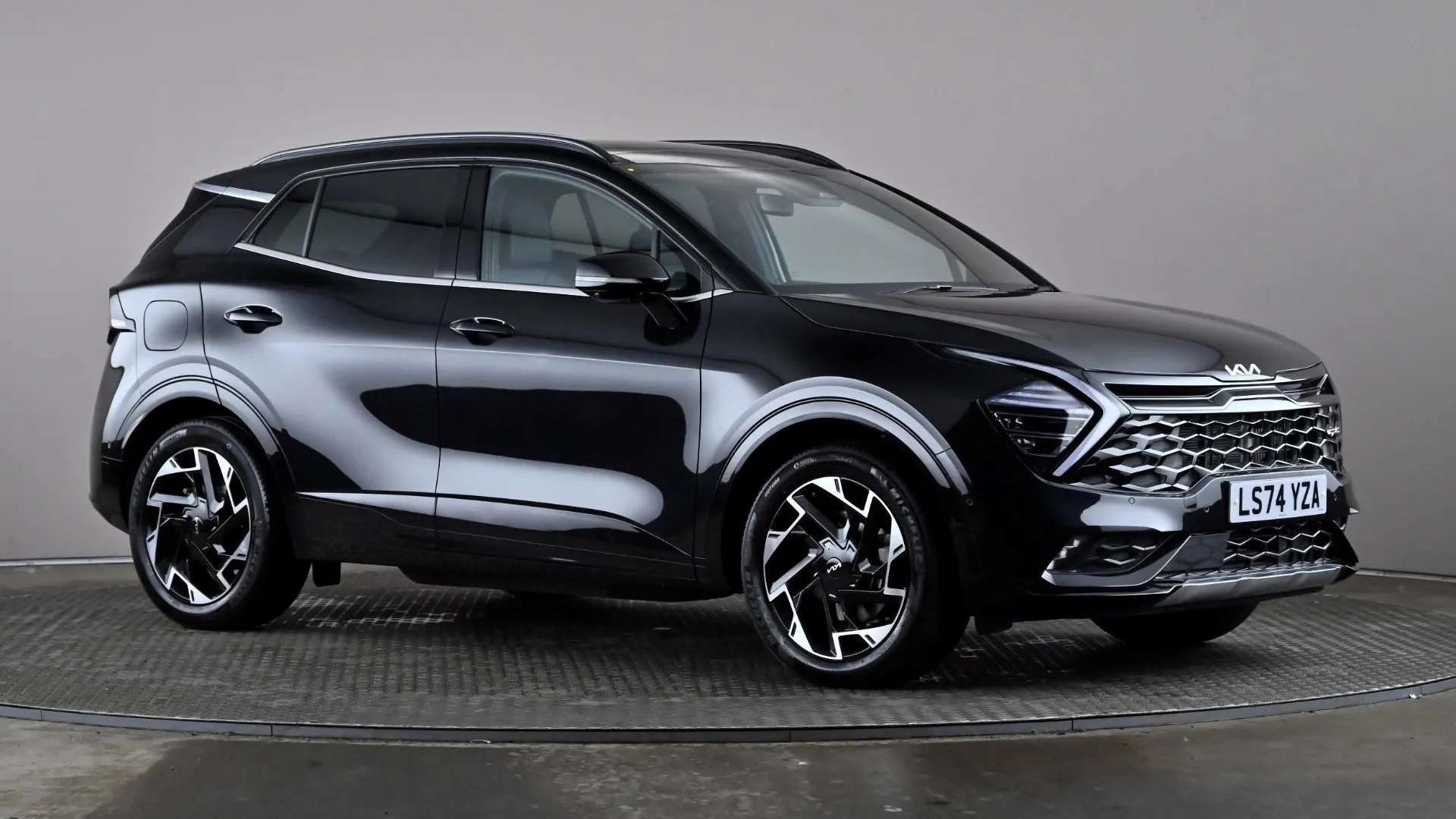 A 2024 KIA SPORTAGE 1.6T GDi 241 PHEV GT-Line S Auto AWD A 2024 KIA SPORTAGE 1.6T GDi 241 PHEV GT-Line S Auto AWD