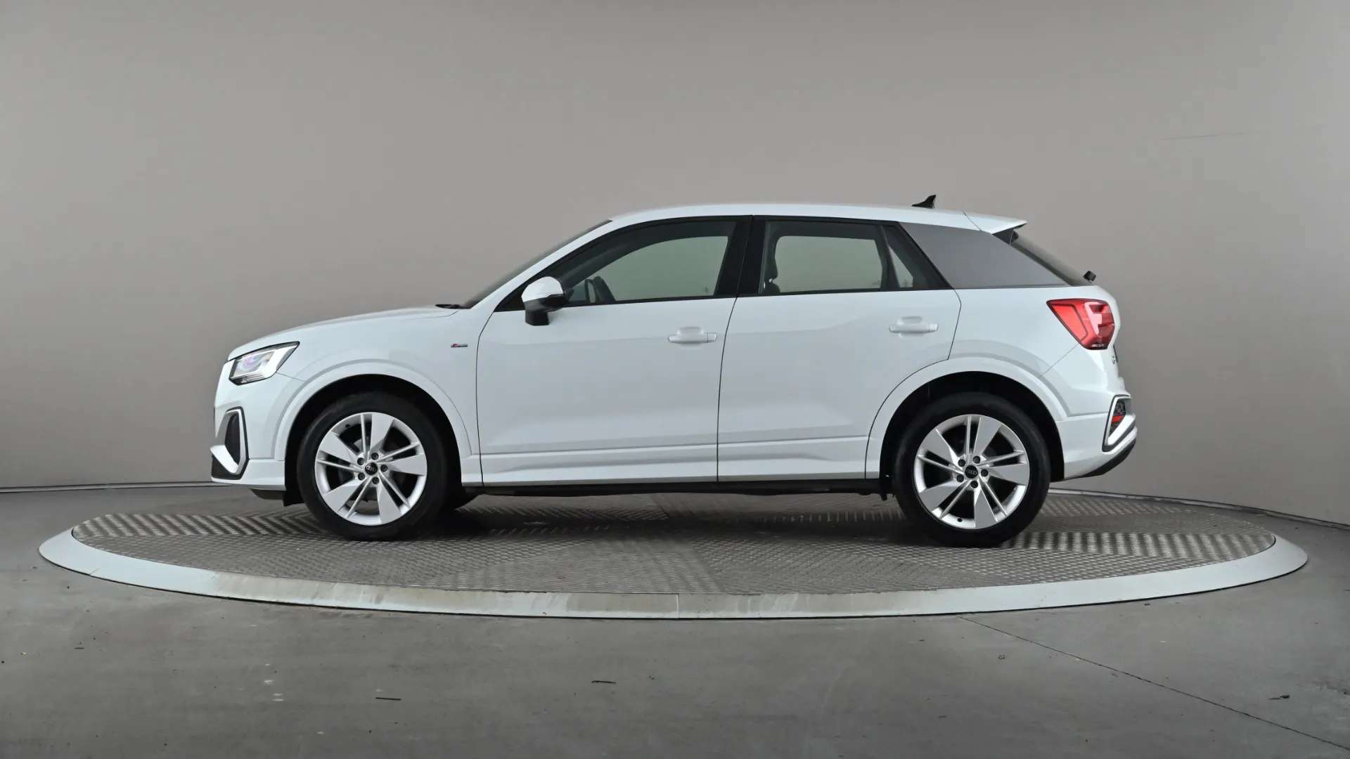 A 2023 AUDI Q2 35 TFSI S Line S Tronic A 2023 AUDI Q2 35 TFSI S Line S Tronic