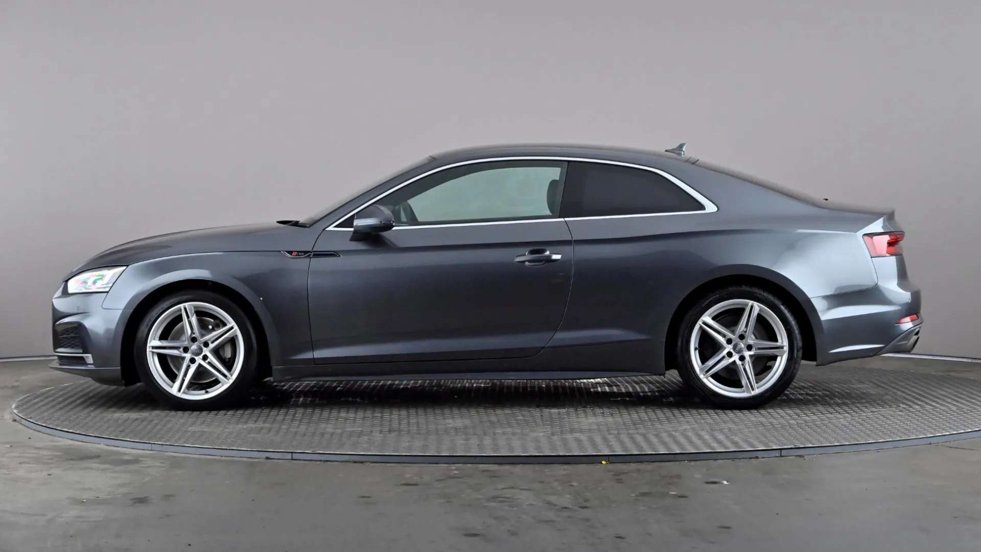 A 2018 AUDI A5 2.0 TFSI 252 Quattro S Line S Tronic A 2018 AUDI A5 2.0 TFSI 252 Quattro S Line S Tronic