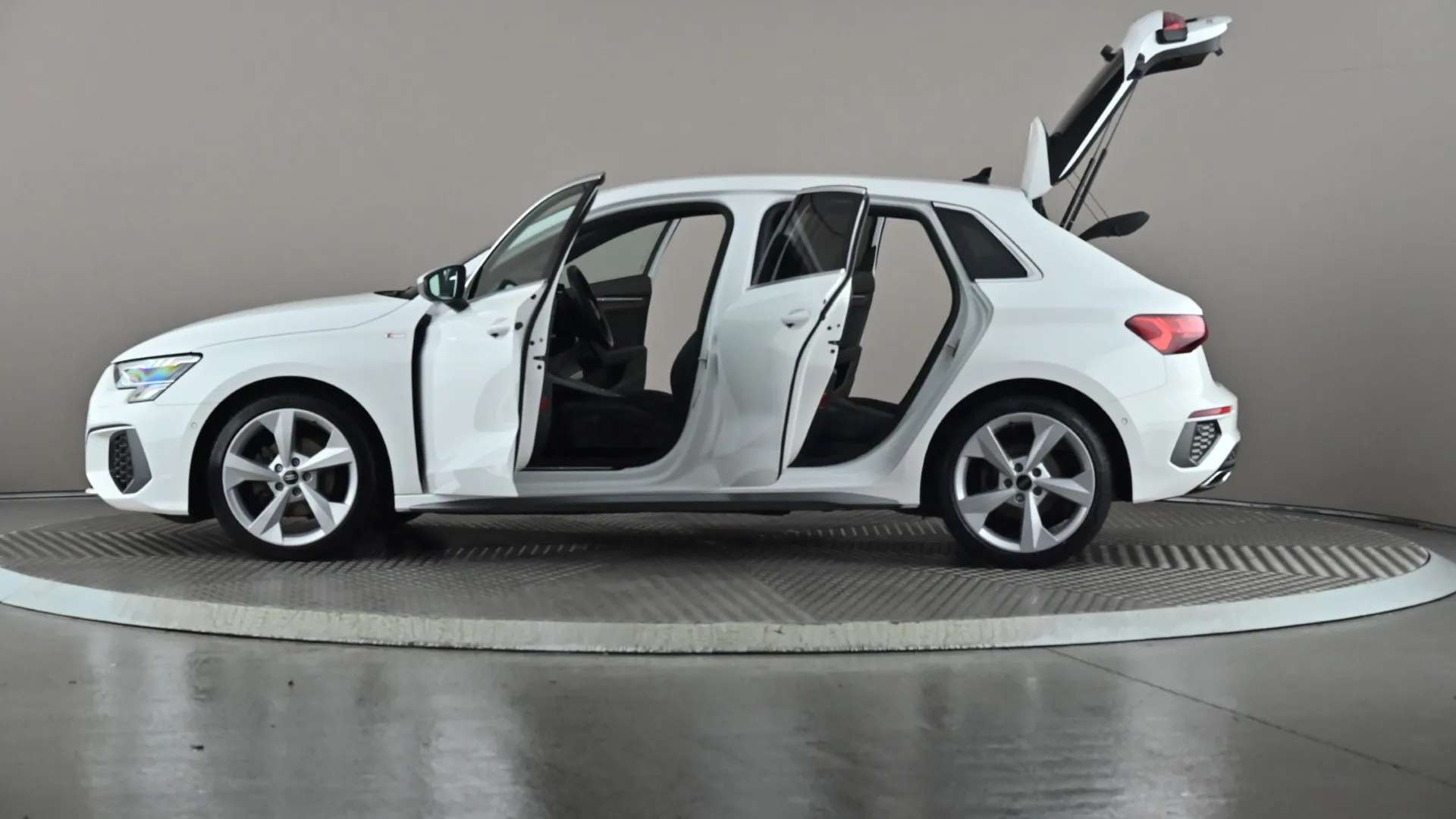 2023 AUDI A3 2023 AUDI A3