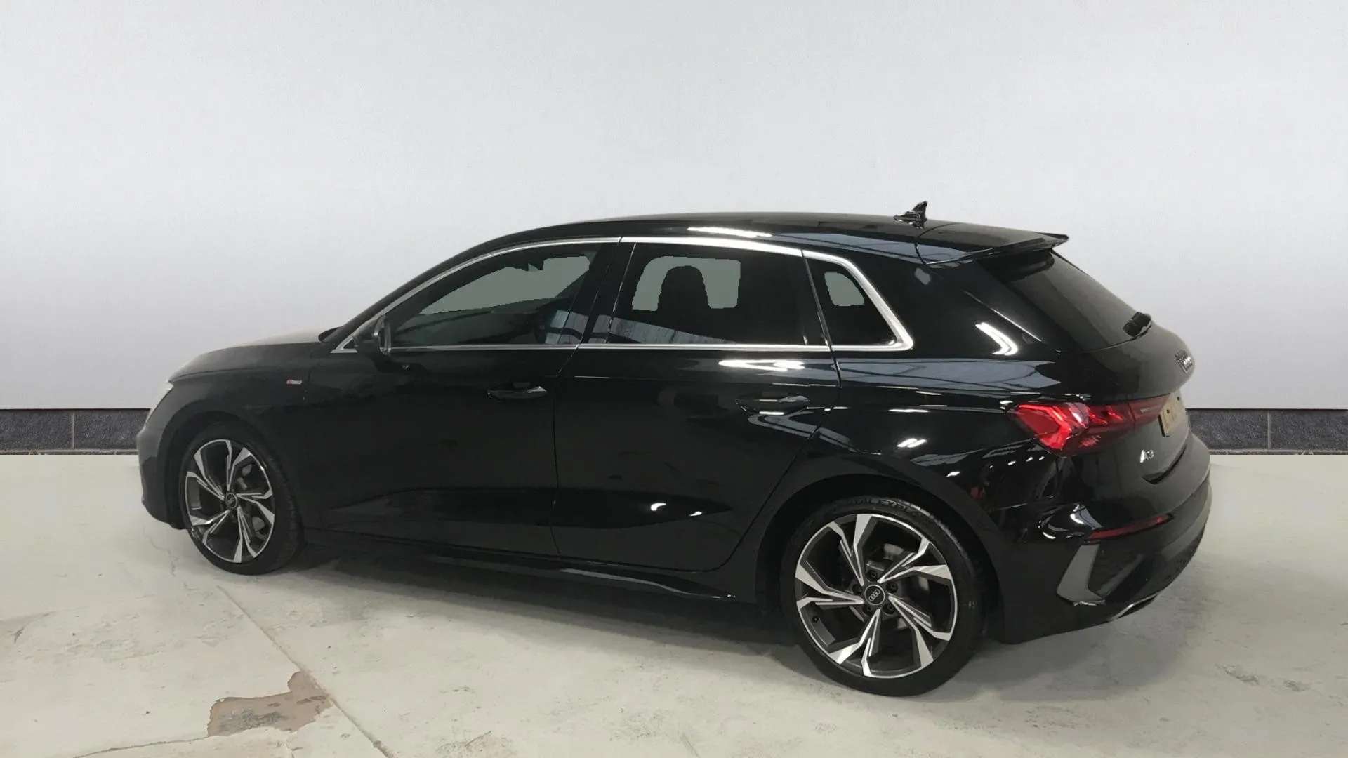 A 2023 AUDI A3 30 TFSI S Line S Tronic A 2023 AUDI A3 30 TFSI S Line S Tronic