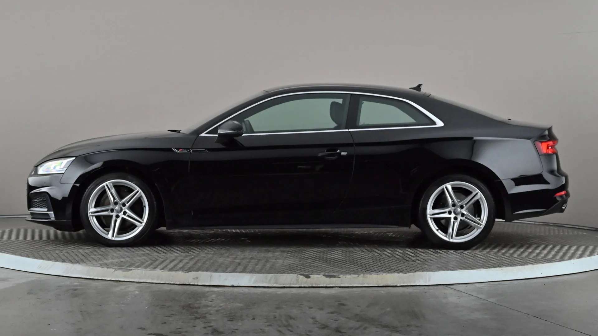 A 2018 AUDI A5 1.4 TFSI S Line S Tronic A 2018 AUDI A5 1.4 TFSI S Line S Tronic