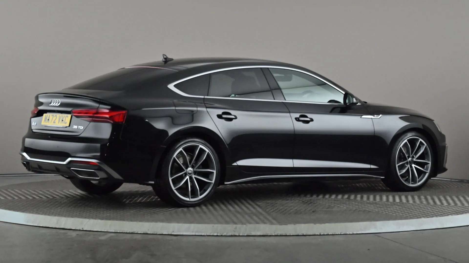2022 AUDI A5 2022 AUDI A5