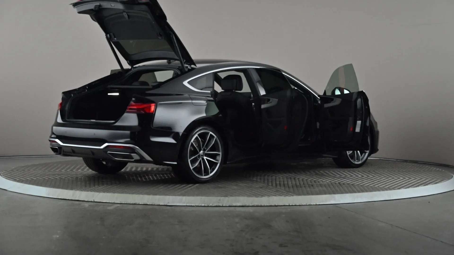 2022 AUDI A5 2022 AUDI A5