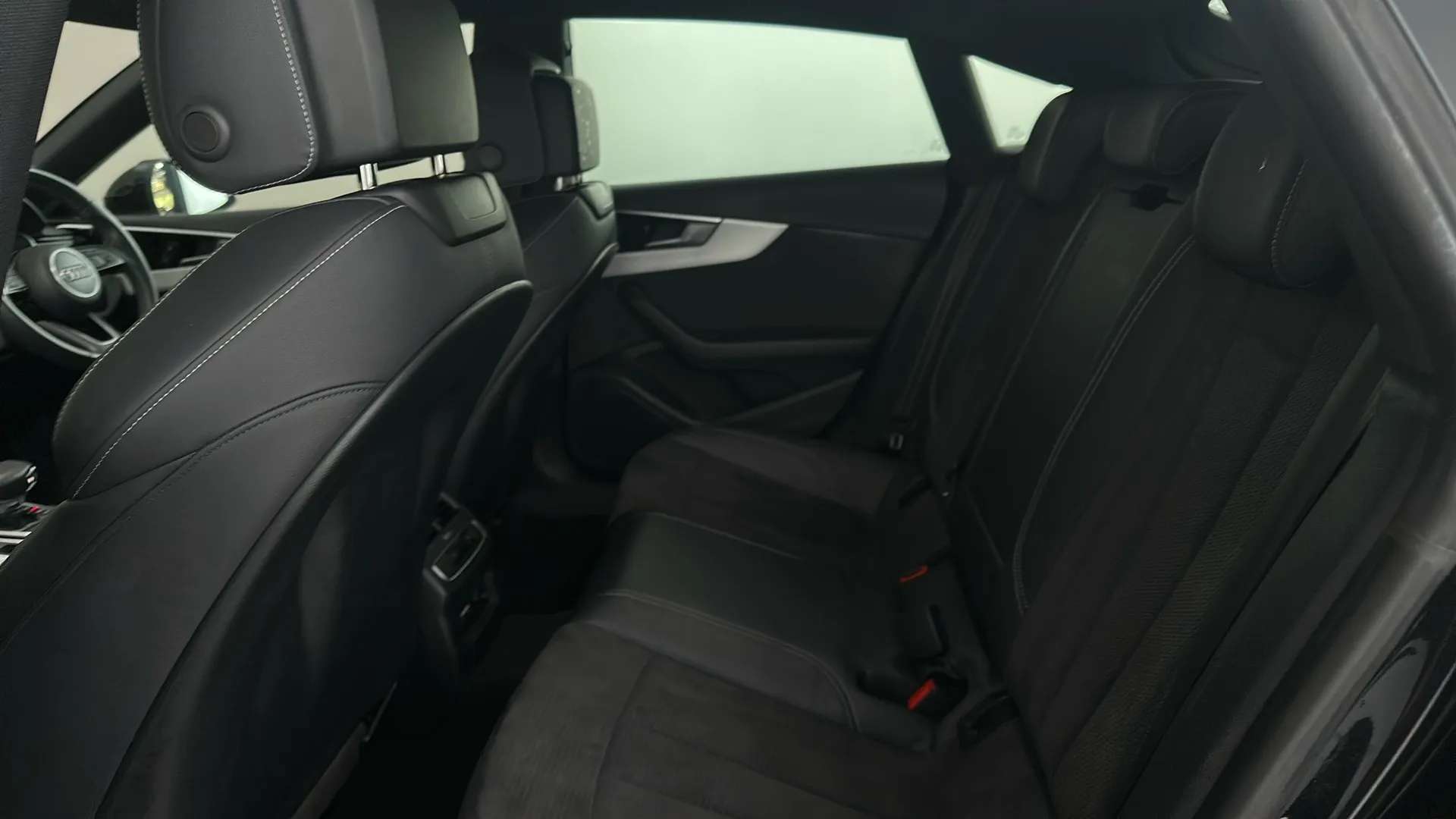 2022 AUDI A5 2022 AUDI A5