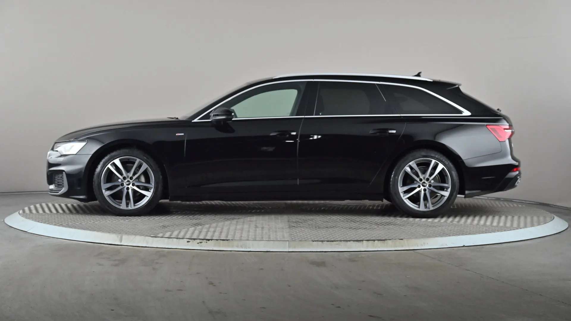 A 2021 AUDI A6 40 TDI Quattro S Line S Tronic A 2021 AUDI A6 40 TDI Quattro S Line S Tronic