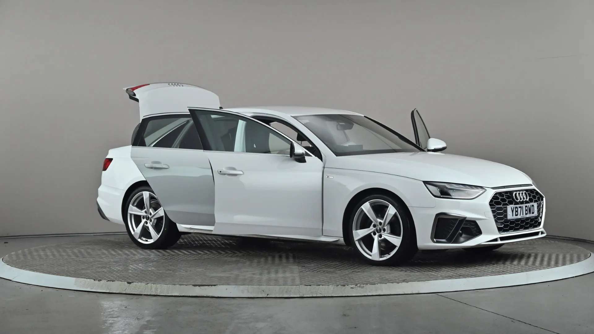 2022 AUDI A4 2022 AUDI A4