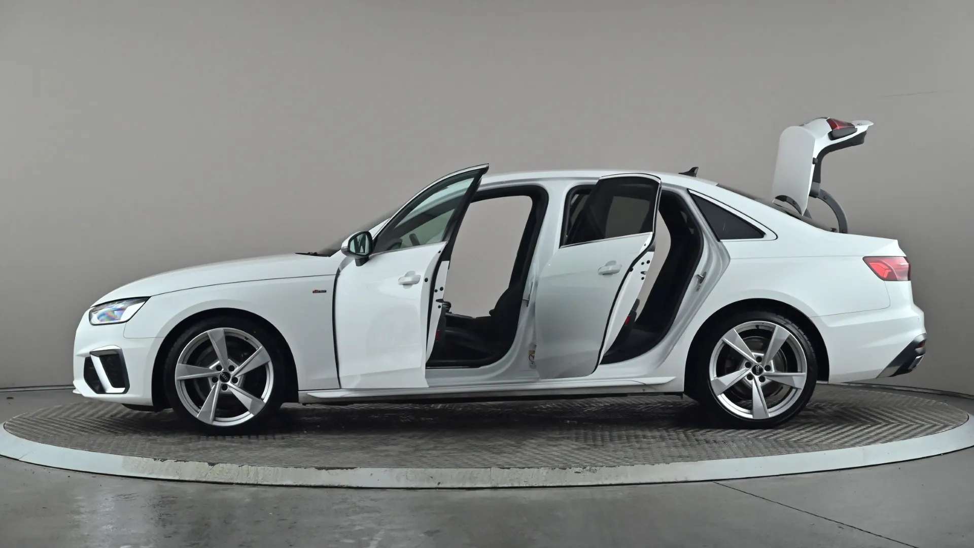 2022 AUDI A4 2022 AUDI A4