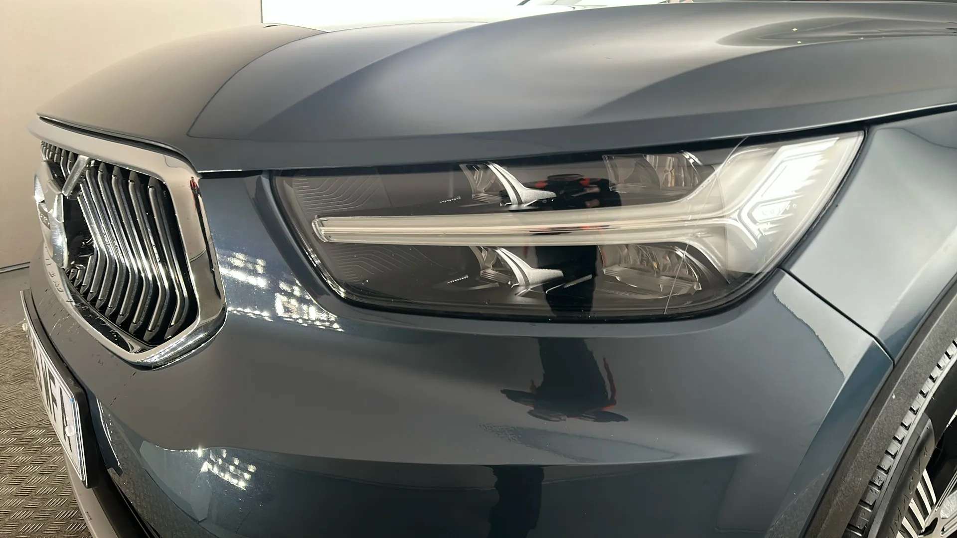 2020 VOLVO XC40 2020 VOLVO XC40