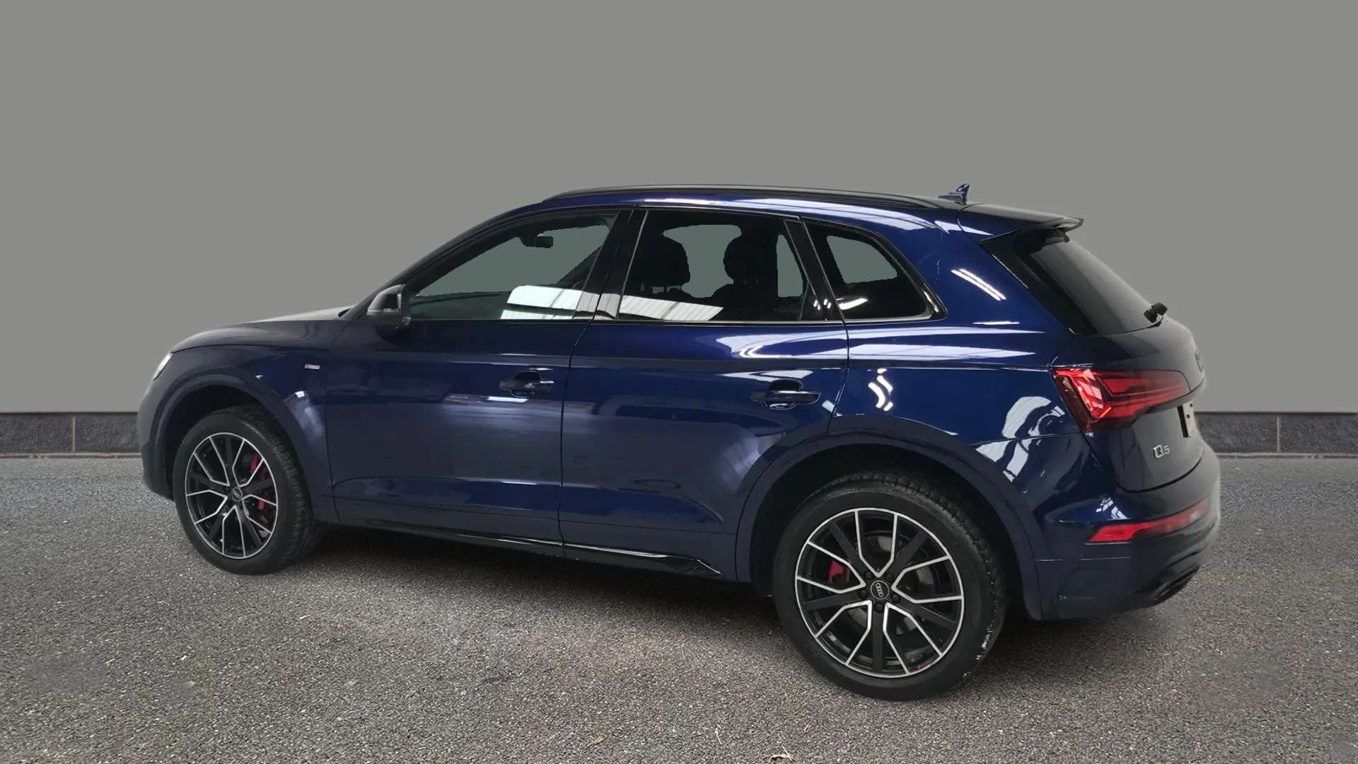 A 2021 AUDI Q5 40 TDI Quattro Edition 1 S Tronic A 2021 AUDI Q5 40 TDI Quattro Edition 1 S Tronic