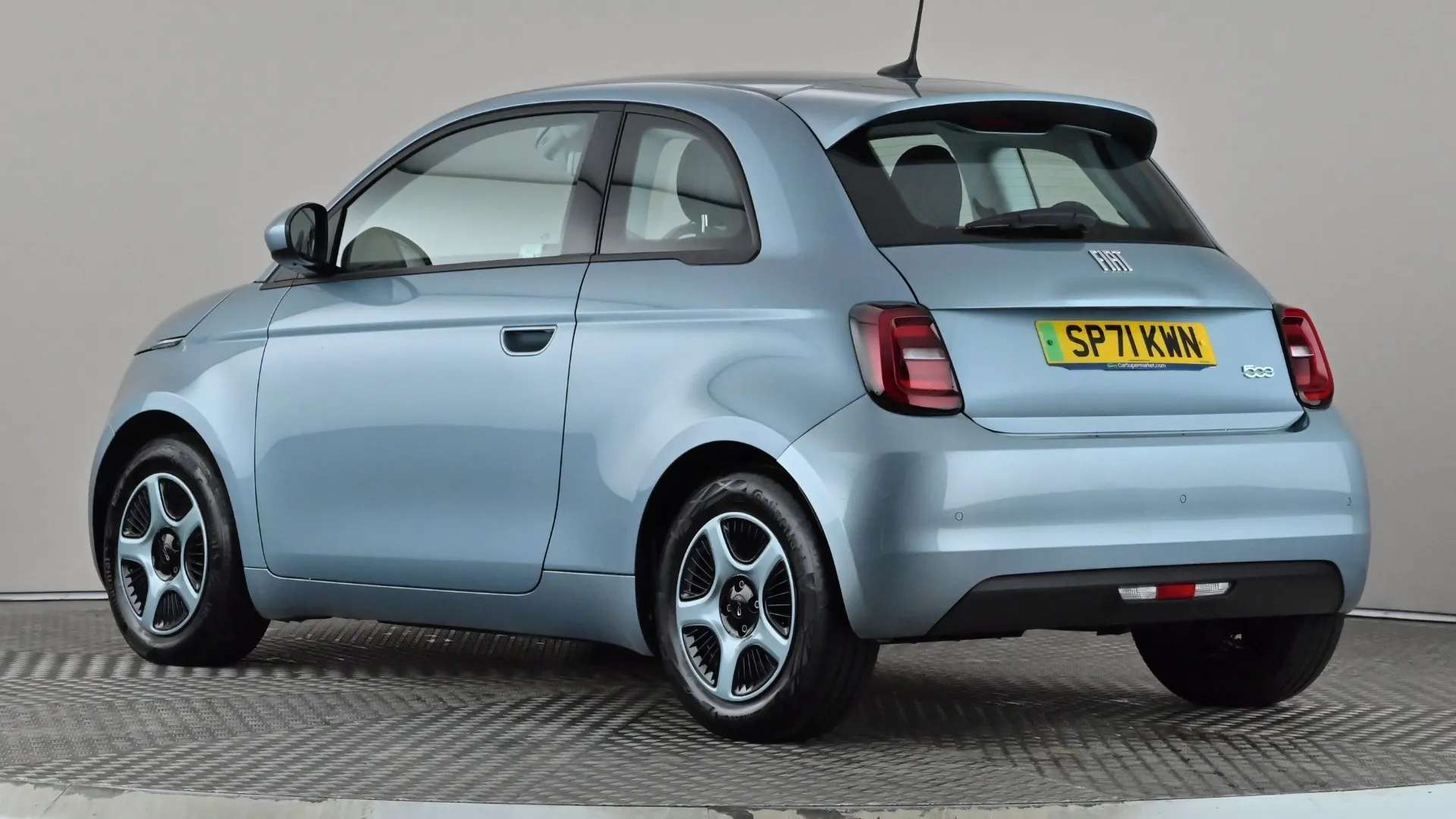 A 2021 FIAT 500 87kW Passion 42kWh Auto A 2021 FIAT 500 87kW Passion 42kWh Auto