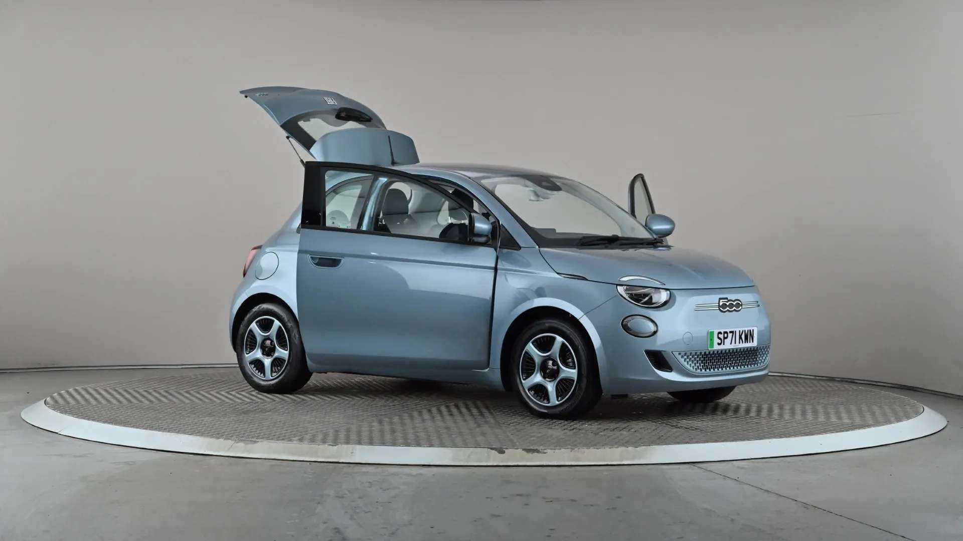 2021 FIAT 500 2021 FIAT 500